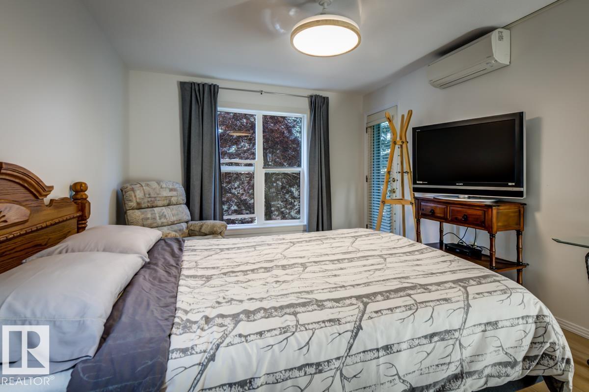 Photo 12 at 212 - 8912 156 Street NW, Meadowlark Park, Edmonton