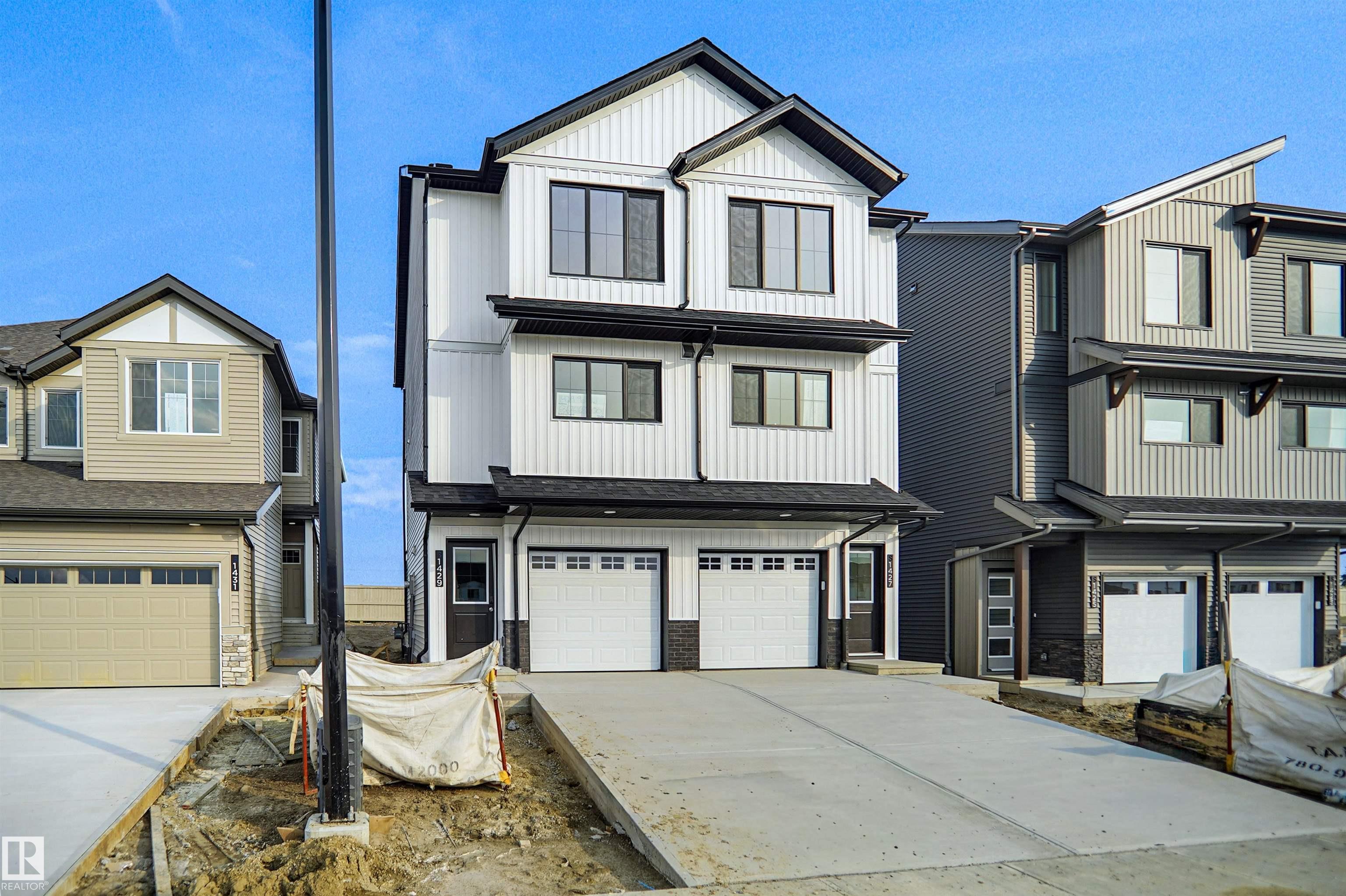 1429 9 Street NW, Aster, Edmonton