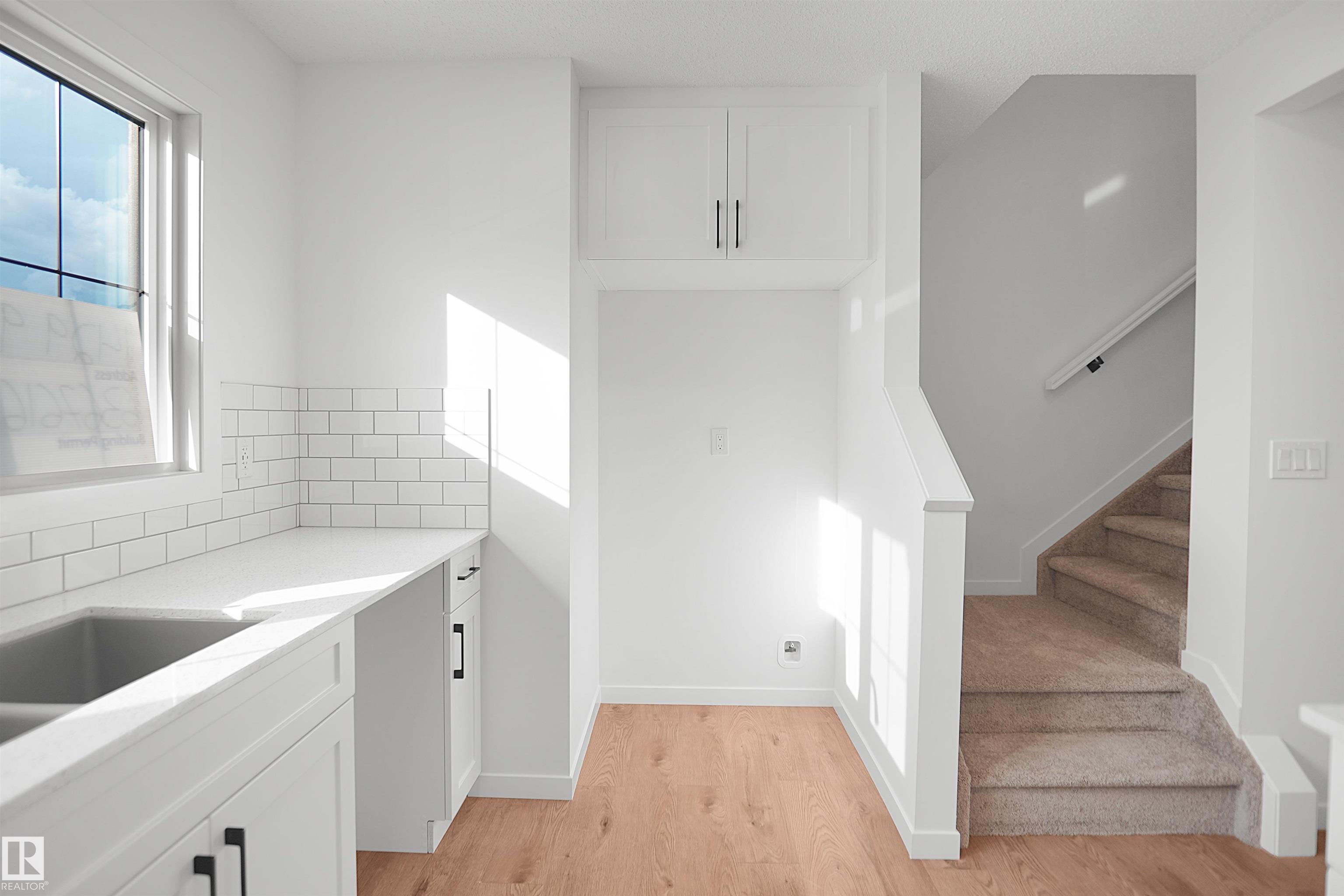 Photo 11 at 1429 9 Street NW, Aster, Edmonton