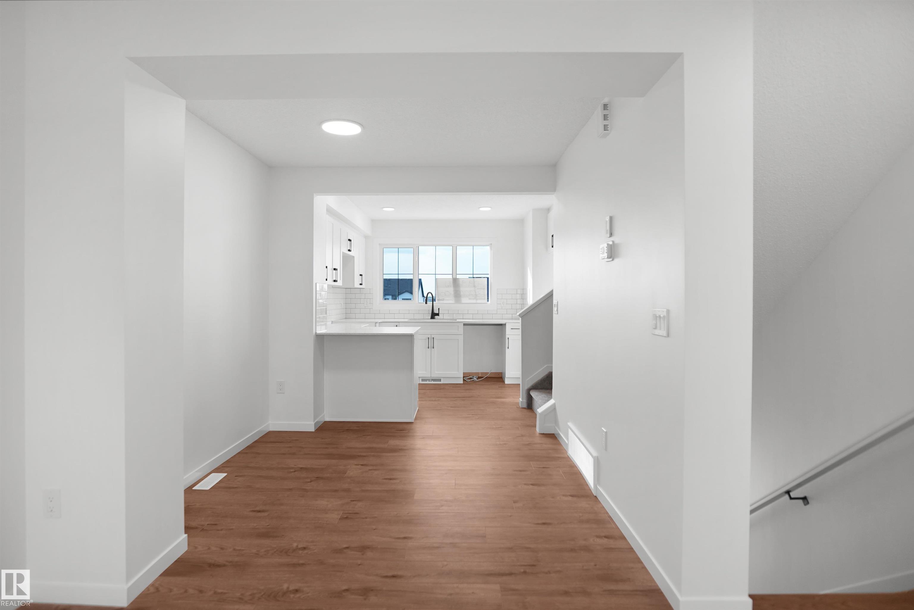 Photo 6 at 1429 9 Street NW, Aster, Edmonton