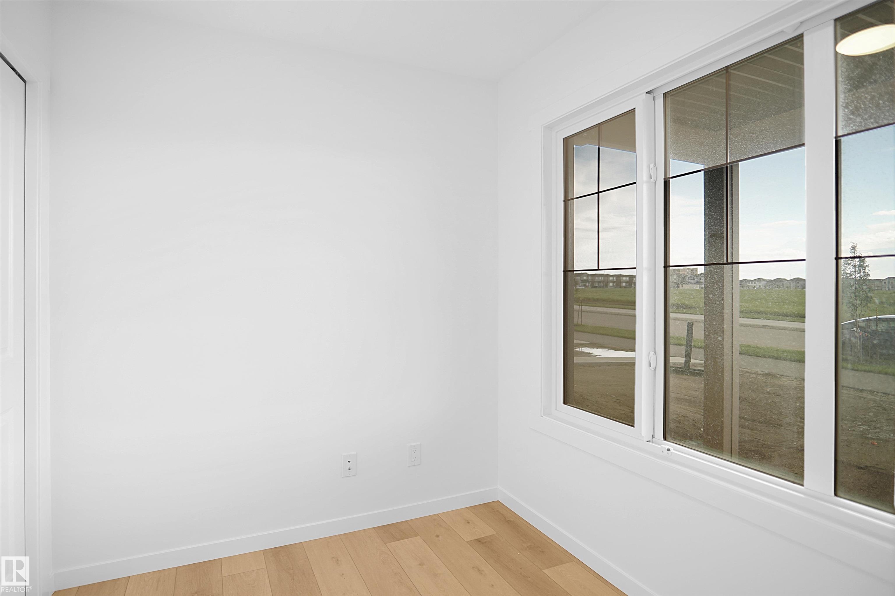 533 Aster Drive NW, Aster, Edmonton