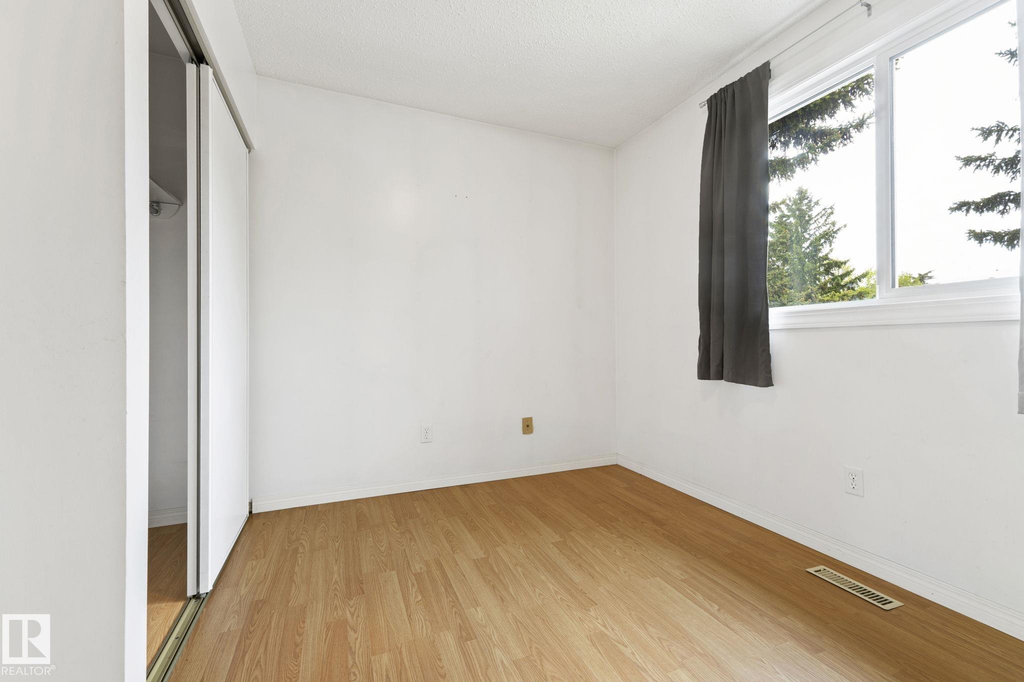Photo 28 at 3122 142 Avenue NW, Hairsine, Edmonton
