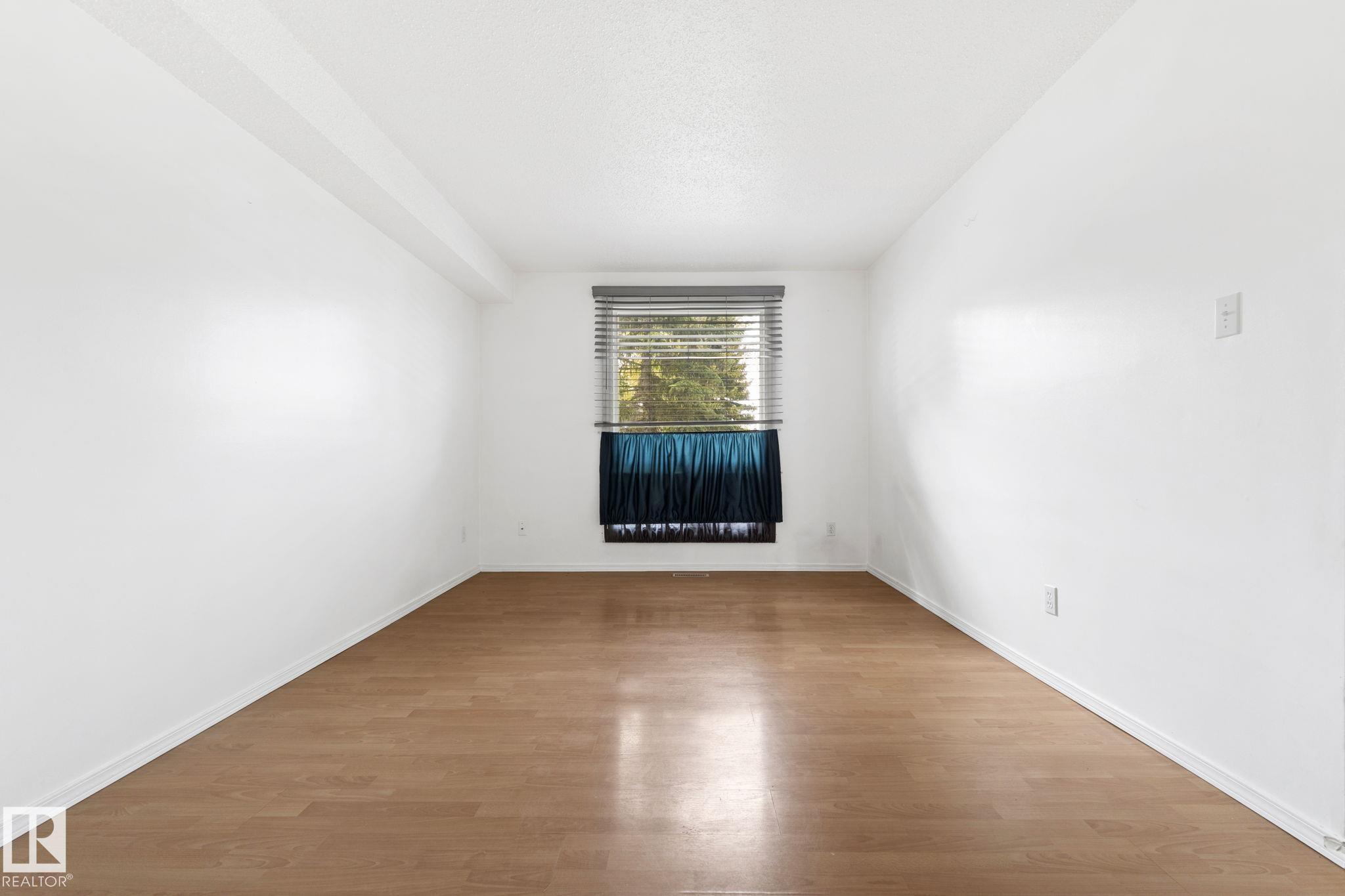 Photo 6 at 3122 142 Avenue NW, Hairsine, Edmonton