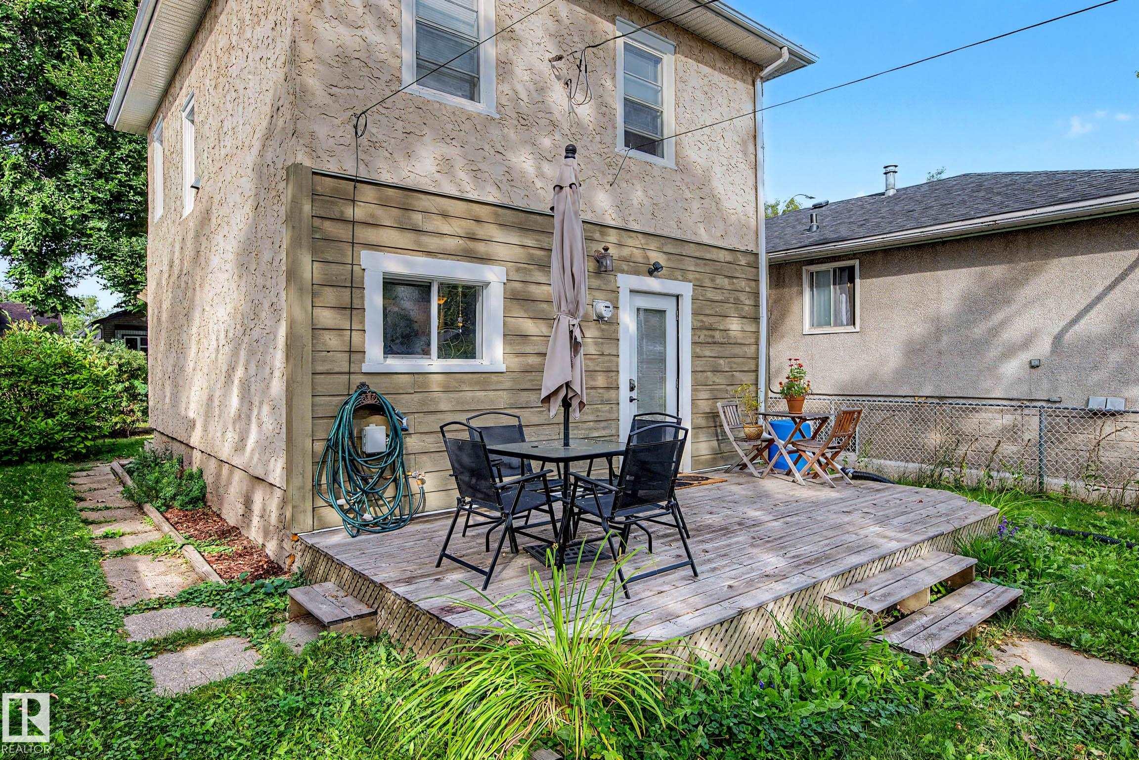 Listing photo thumbnail