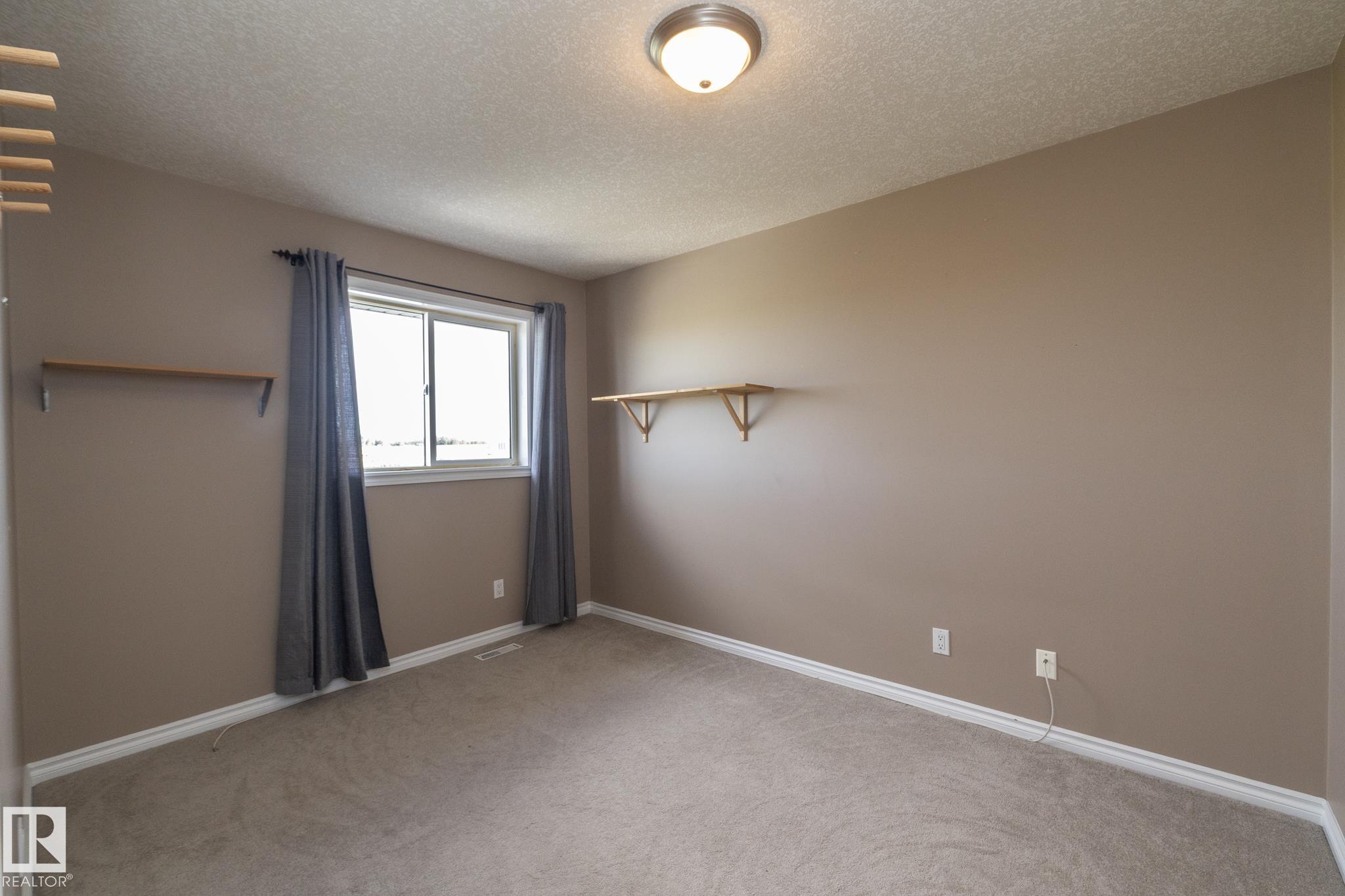 Photo 38 at 10620 183 Avenue NW, Chambery, Edmonton