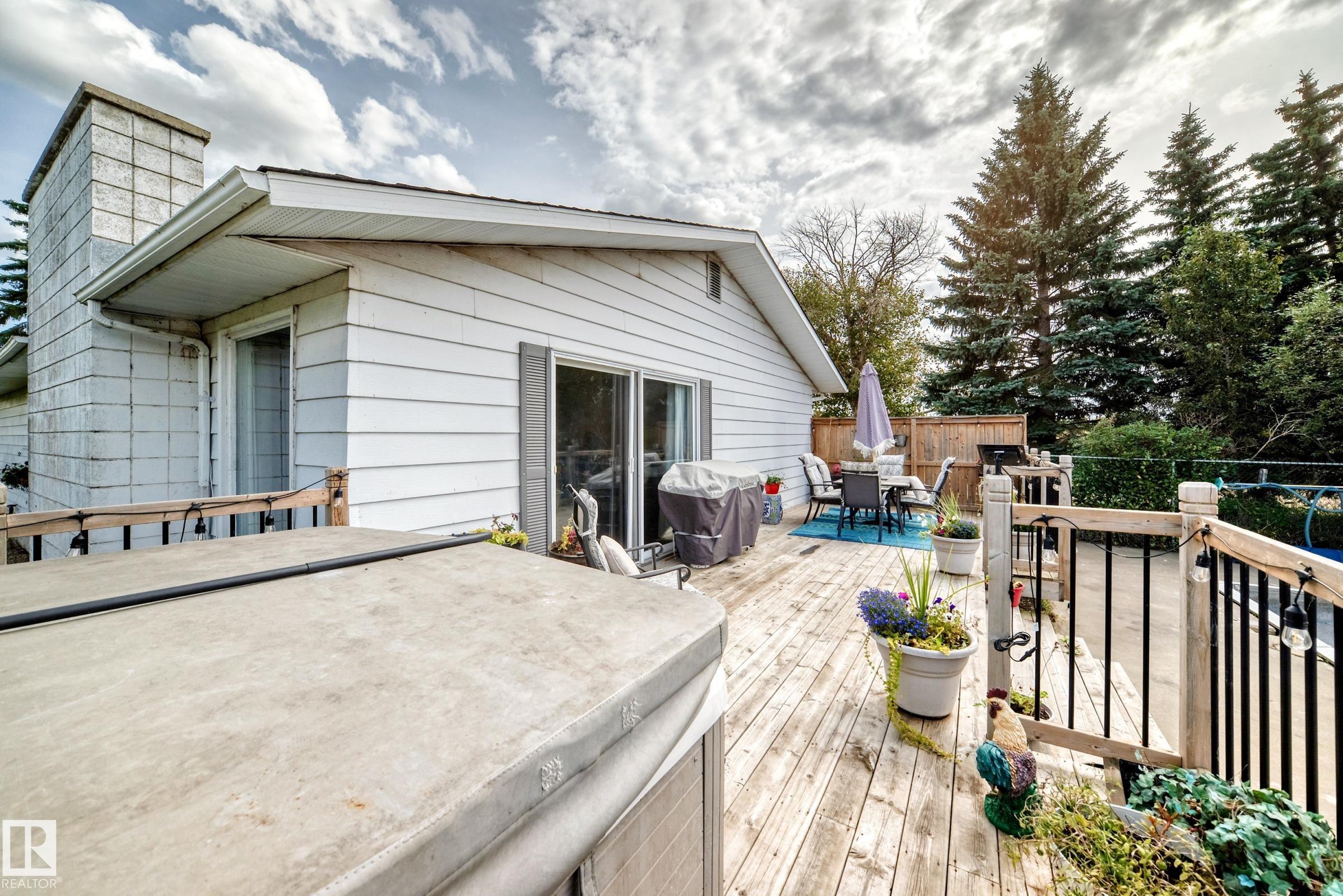 Photo 32 at 23230 Twp Road 520, Colchester Lane, Rural Strathcona County