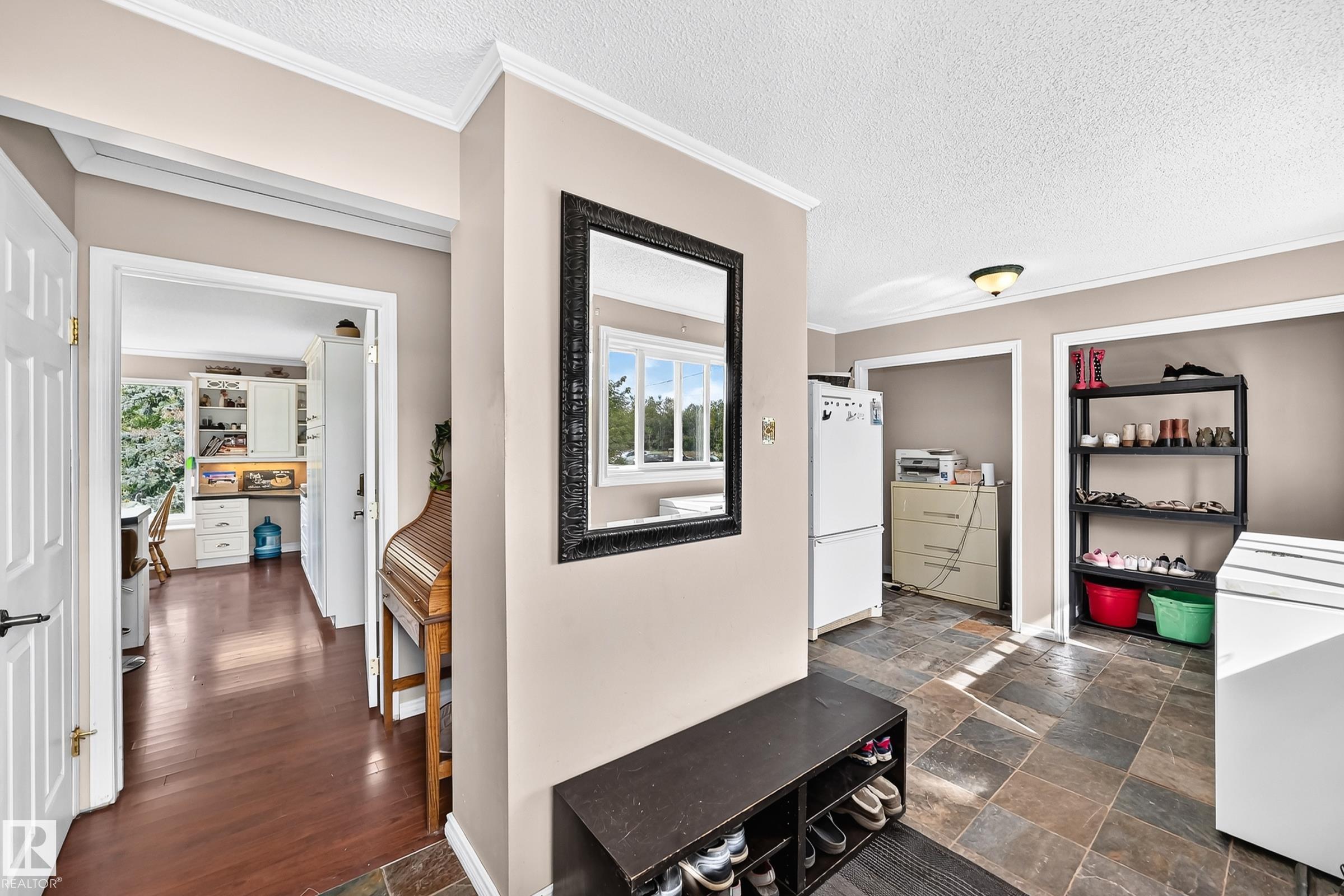 23230 Twp Road 520, Colchester Lane, Rural Strathcona County