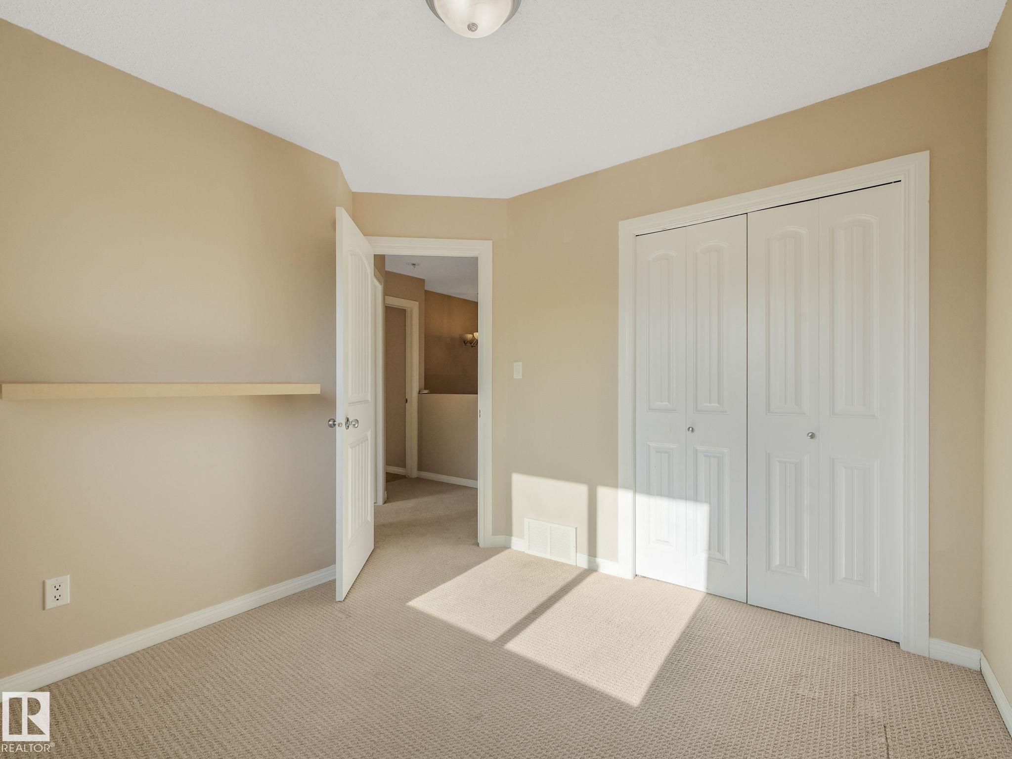 Photo 13 at 4 - 11813 43 Street NW, Beacon Heights, Edmonton