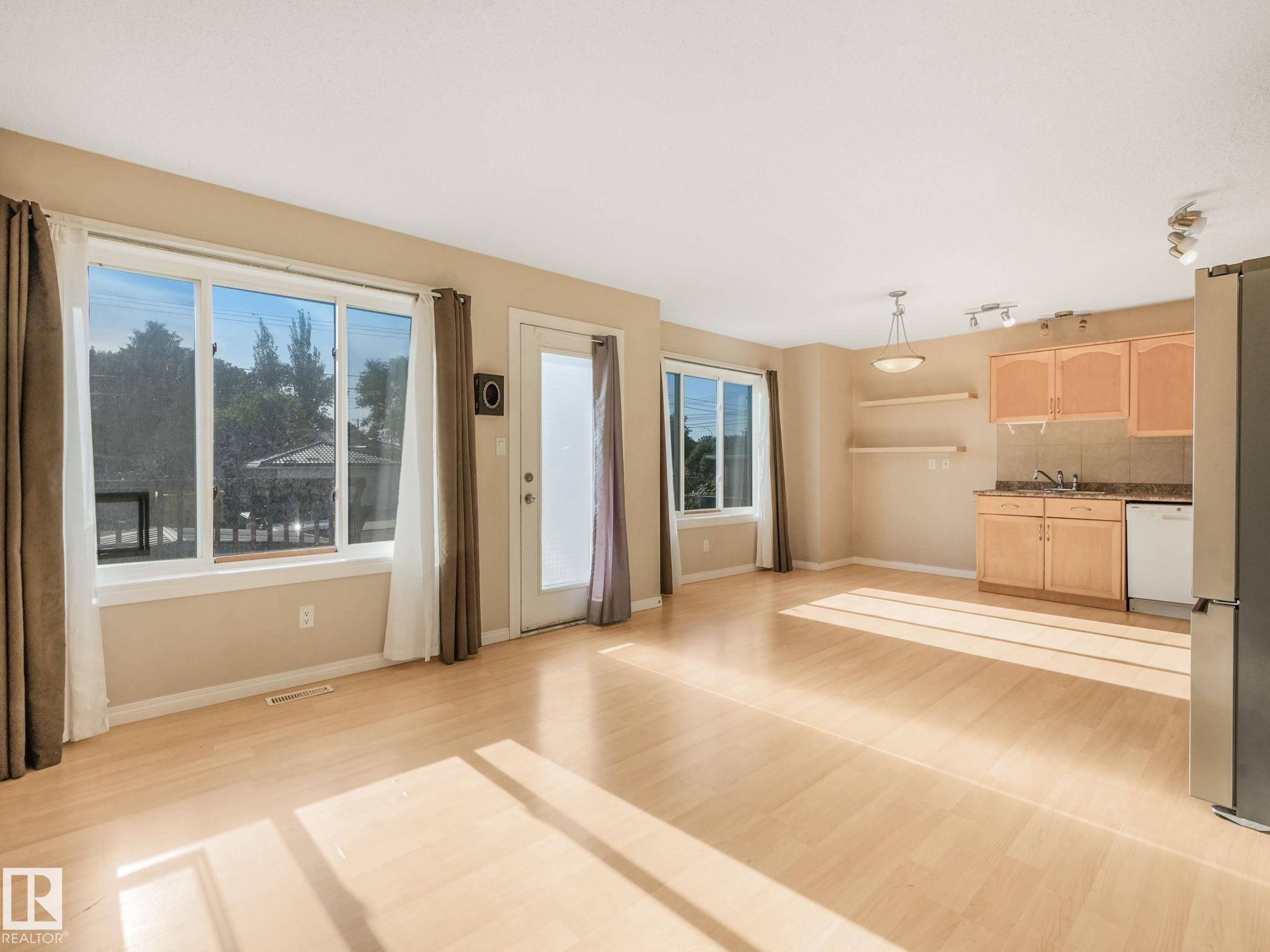 Photo 6 at 4 - 11813 43 Street NW, Beacon Heights, Edmonton