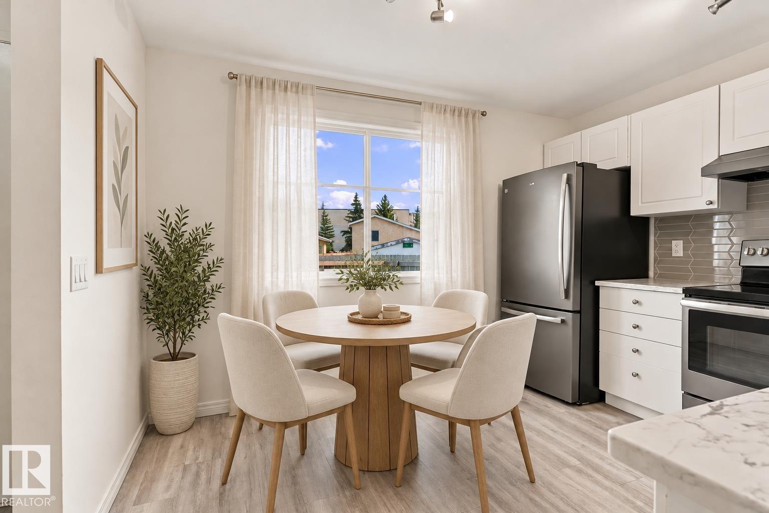 Photo 13 at 3 - 18010 98 Avenue NW, La Perle, Edmonton