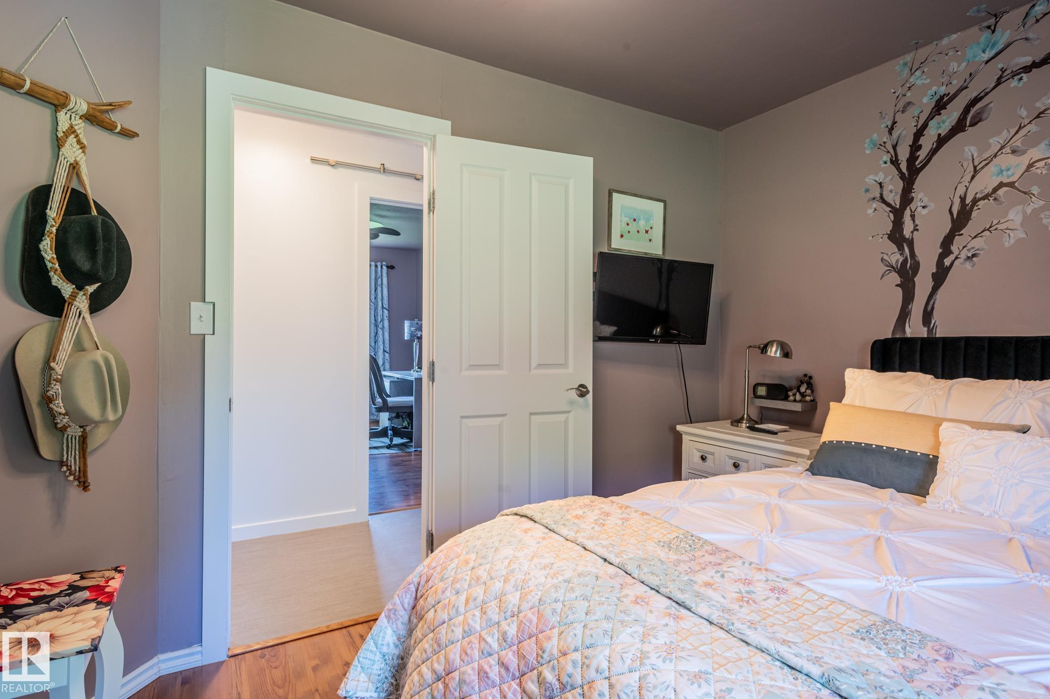 Photo 27 at 21508 Wye Road, None, Rural Strathcona County