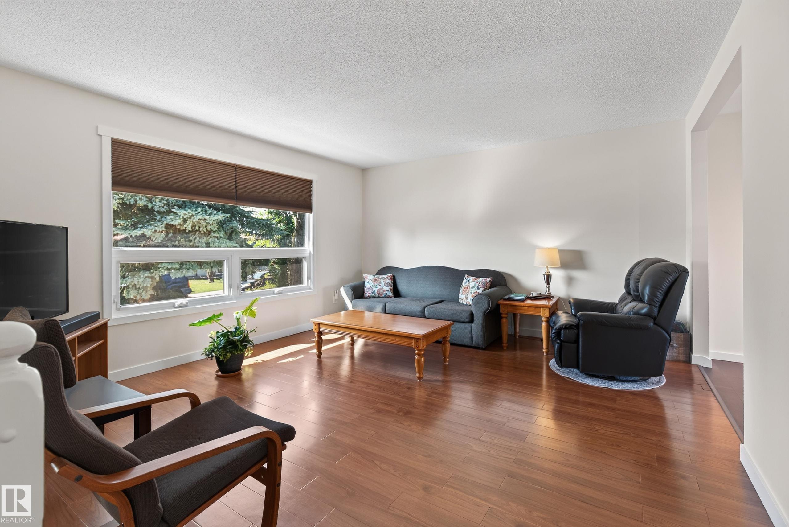 16531 116 Street NW, Dunluce, Edmonton