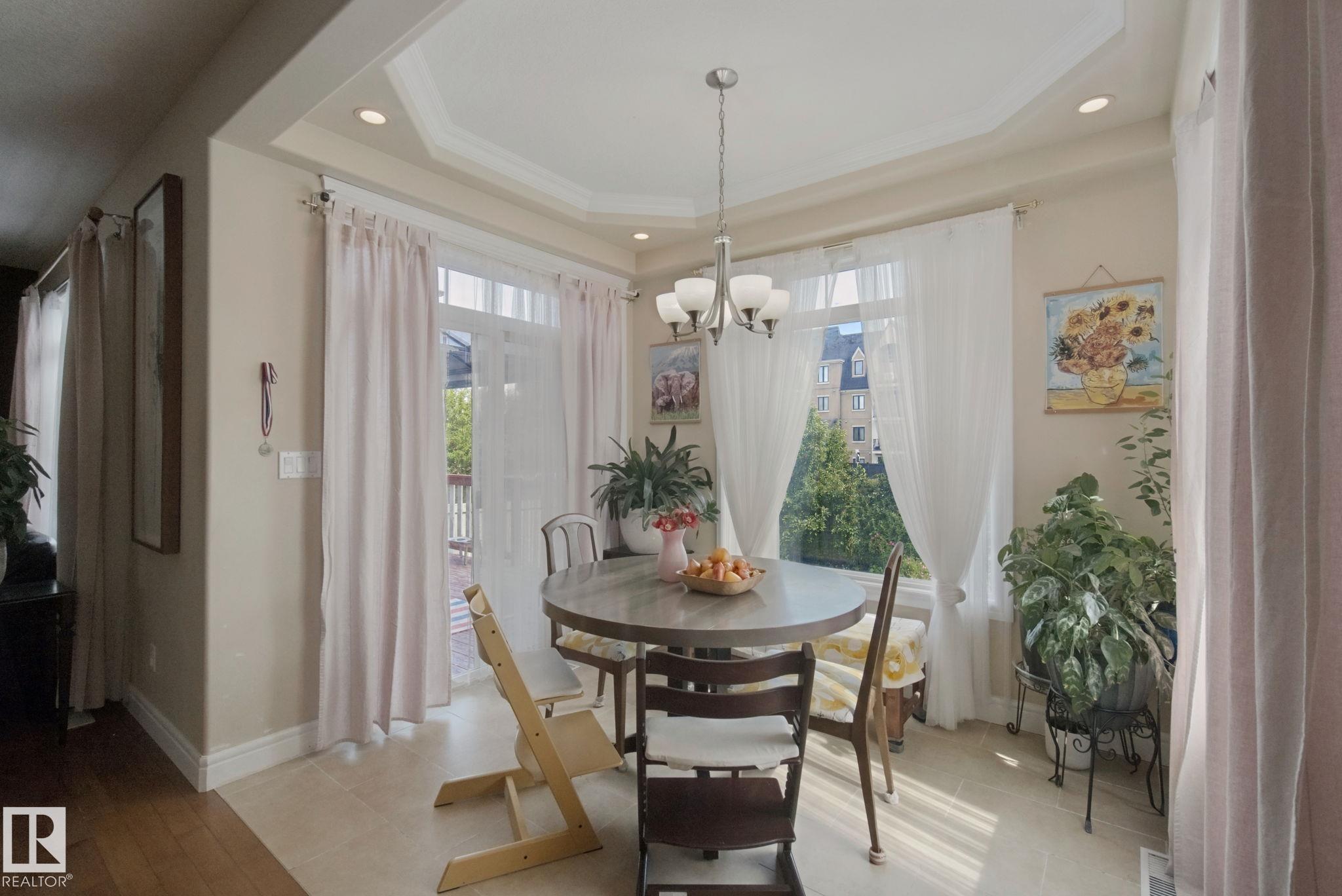 Photo 9 at 6415 Sandin Crescent NW, South Terwillegar, Edmonton