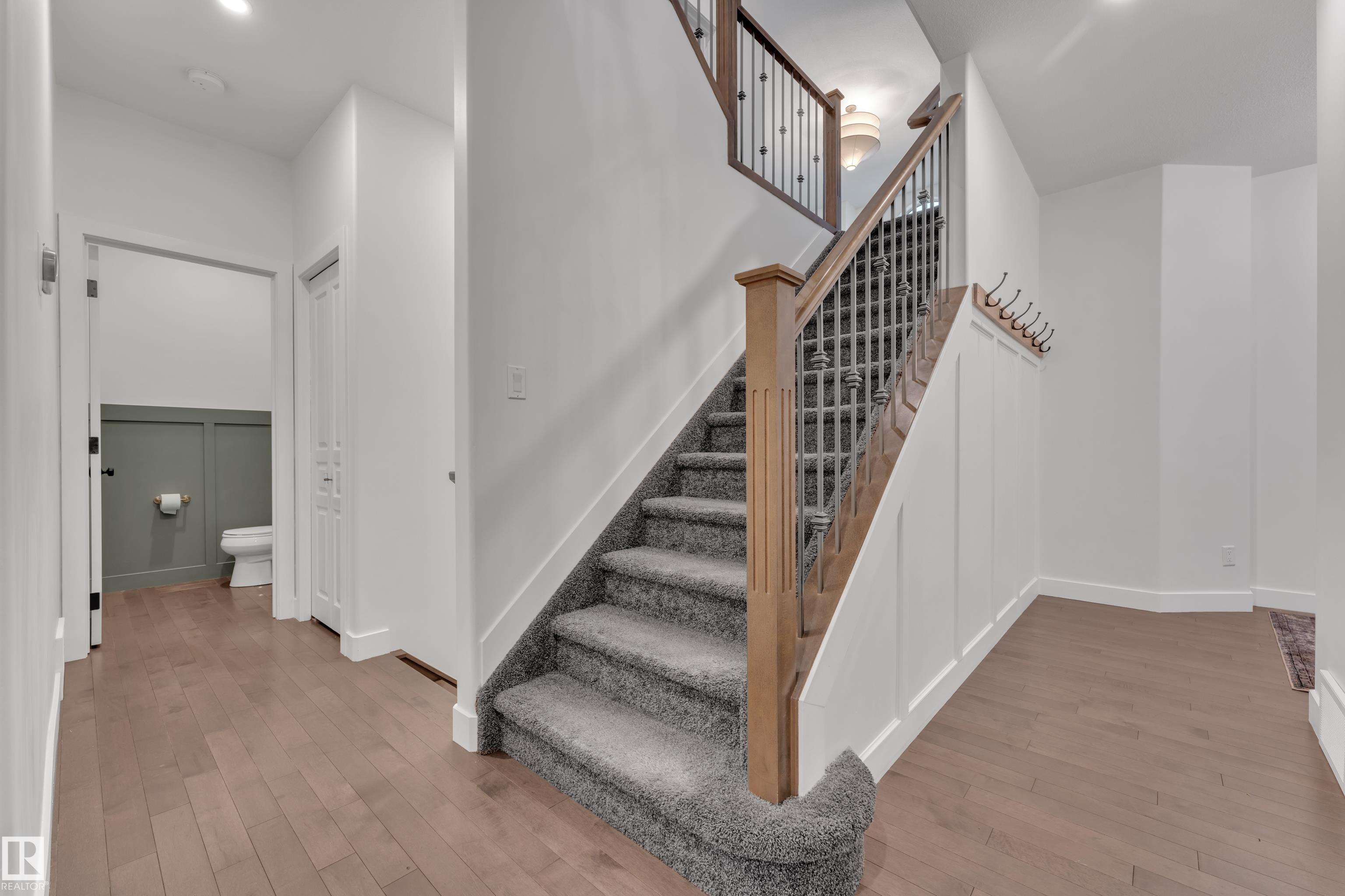 Photo 32 at 3722 Kidd Crescent SW, Keswick, Edmonton