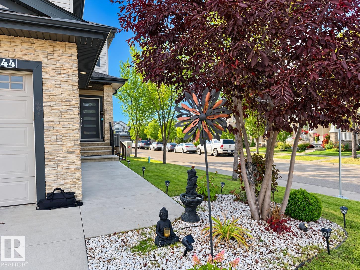 144 52 Street SW, Charlesworth, Edmonton