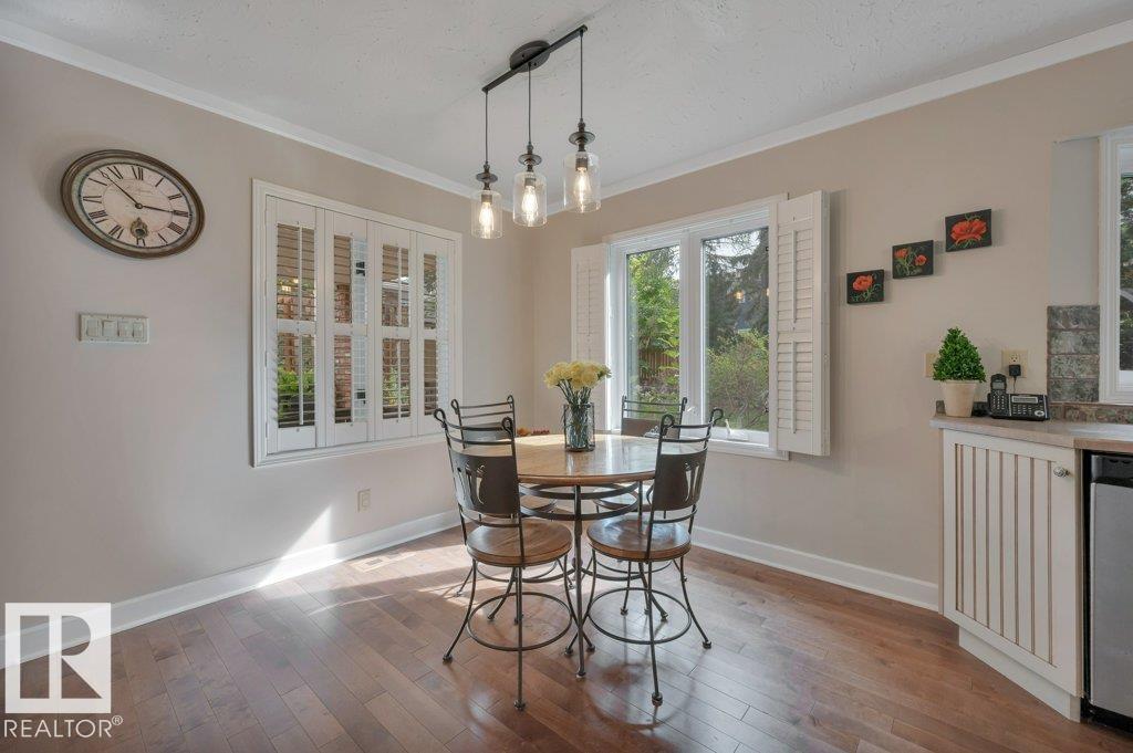 Photo 18 at 712 Romaniuk Road NW, Rhatigan Ridge, Edmonton
