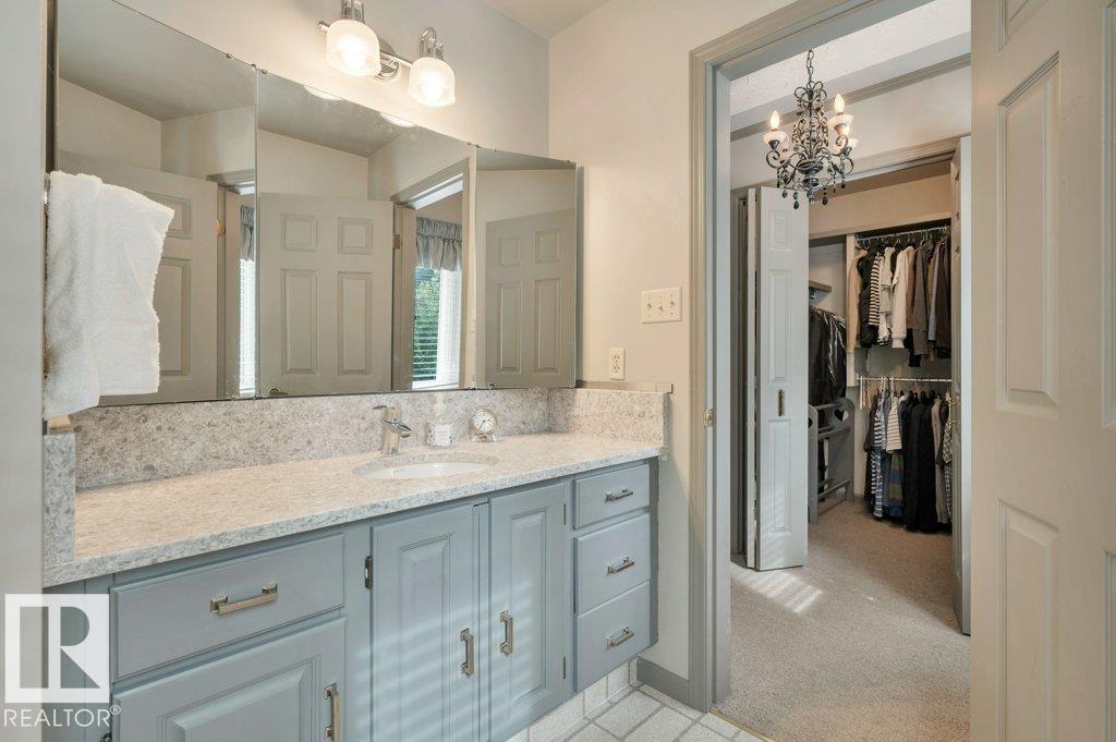 Photo 28 at 712 Romaniuk Road NW, Rhatigan Ridge, Edmonton