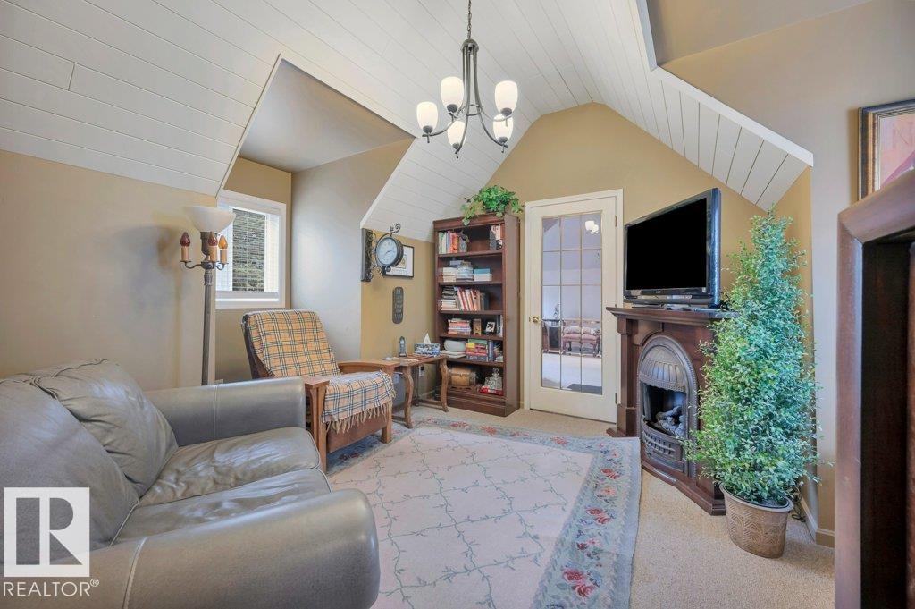 Photo 36 at 712 Romaniuk Road NW, Rhatigan Ridge, Edmonton