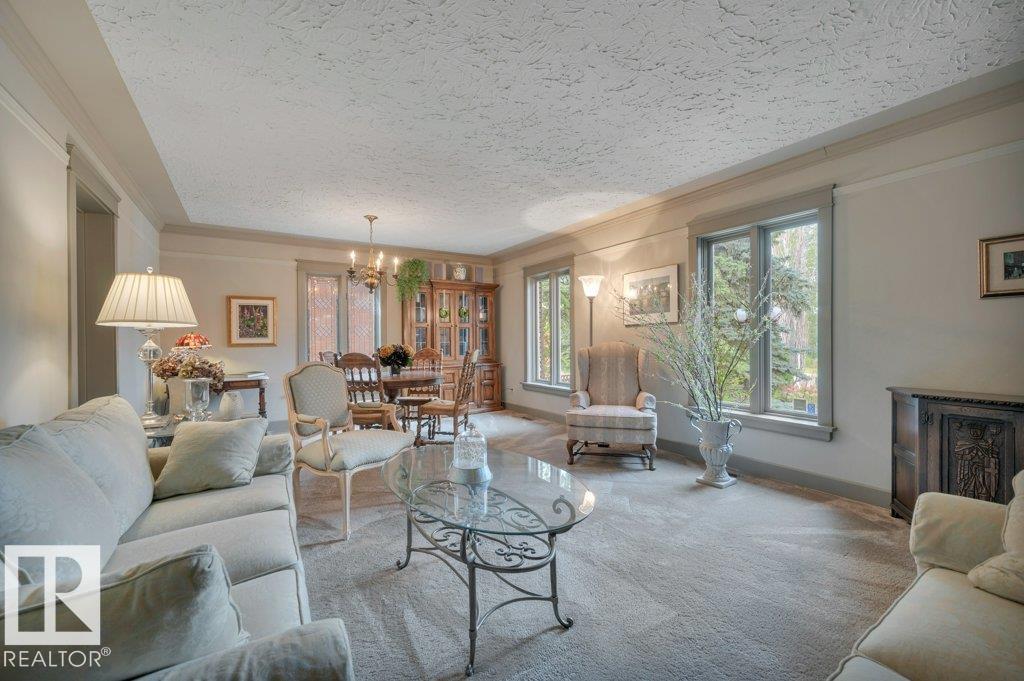 Photo 10 at 712 Romaniuk Road NW, Rhatigan Ridge, Edmonton