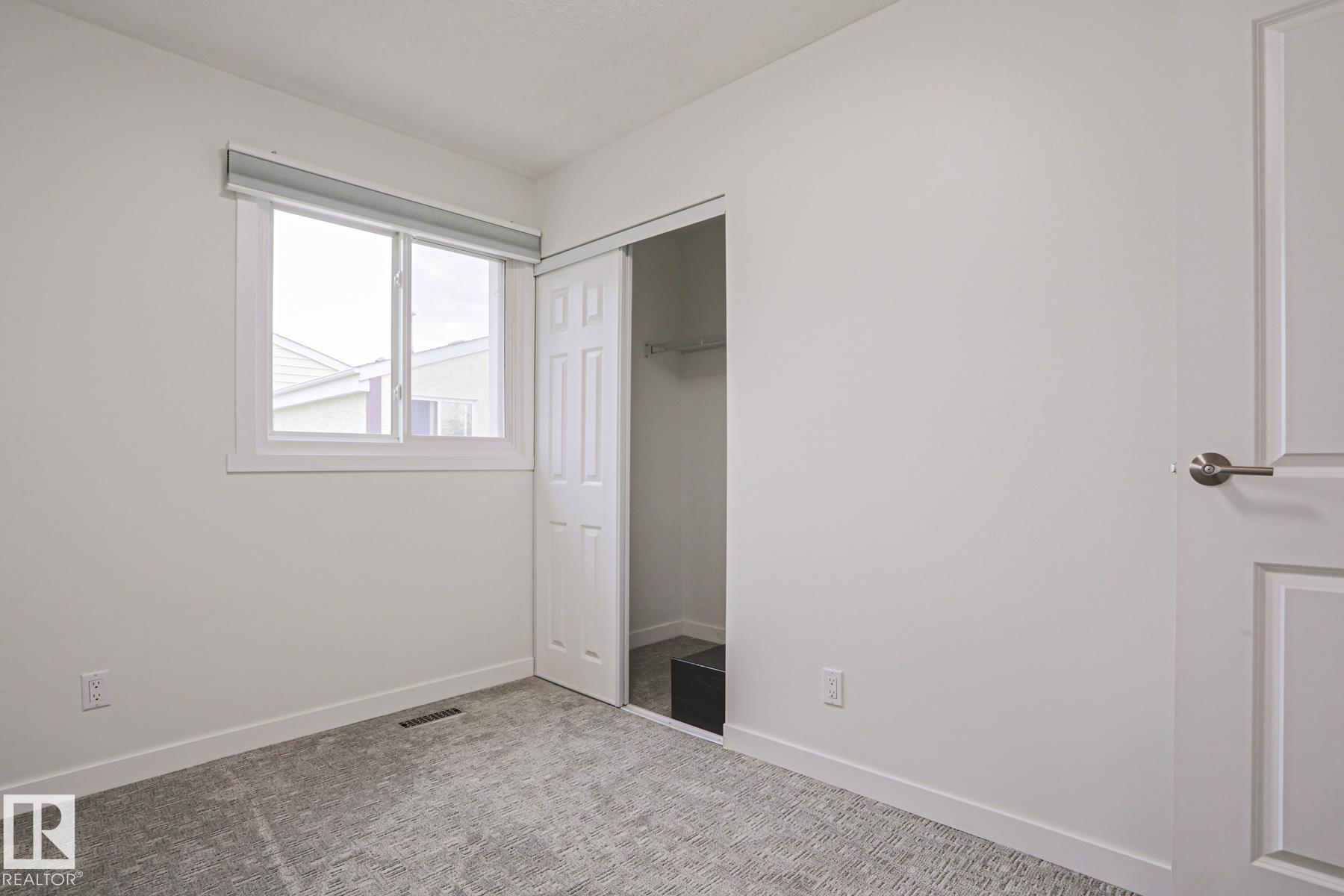 Photo 17 at 238 Primrose Gardens gardens NW, Aldergrove, Edmonton