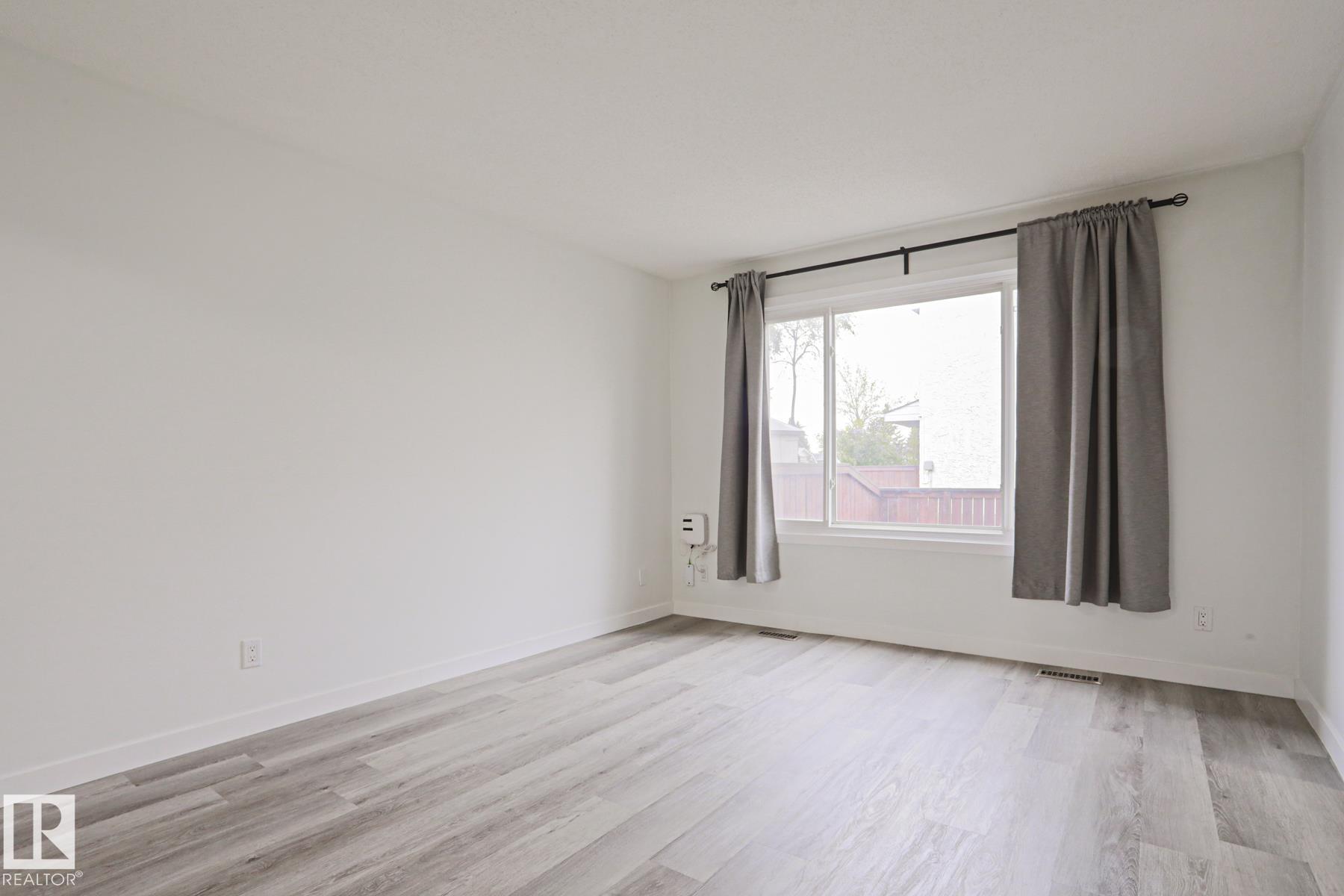 Photo 34 at 238 Primrose Gardens gardens NW, Aldergrove, Edmonton
