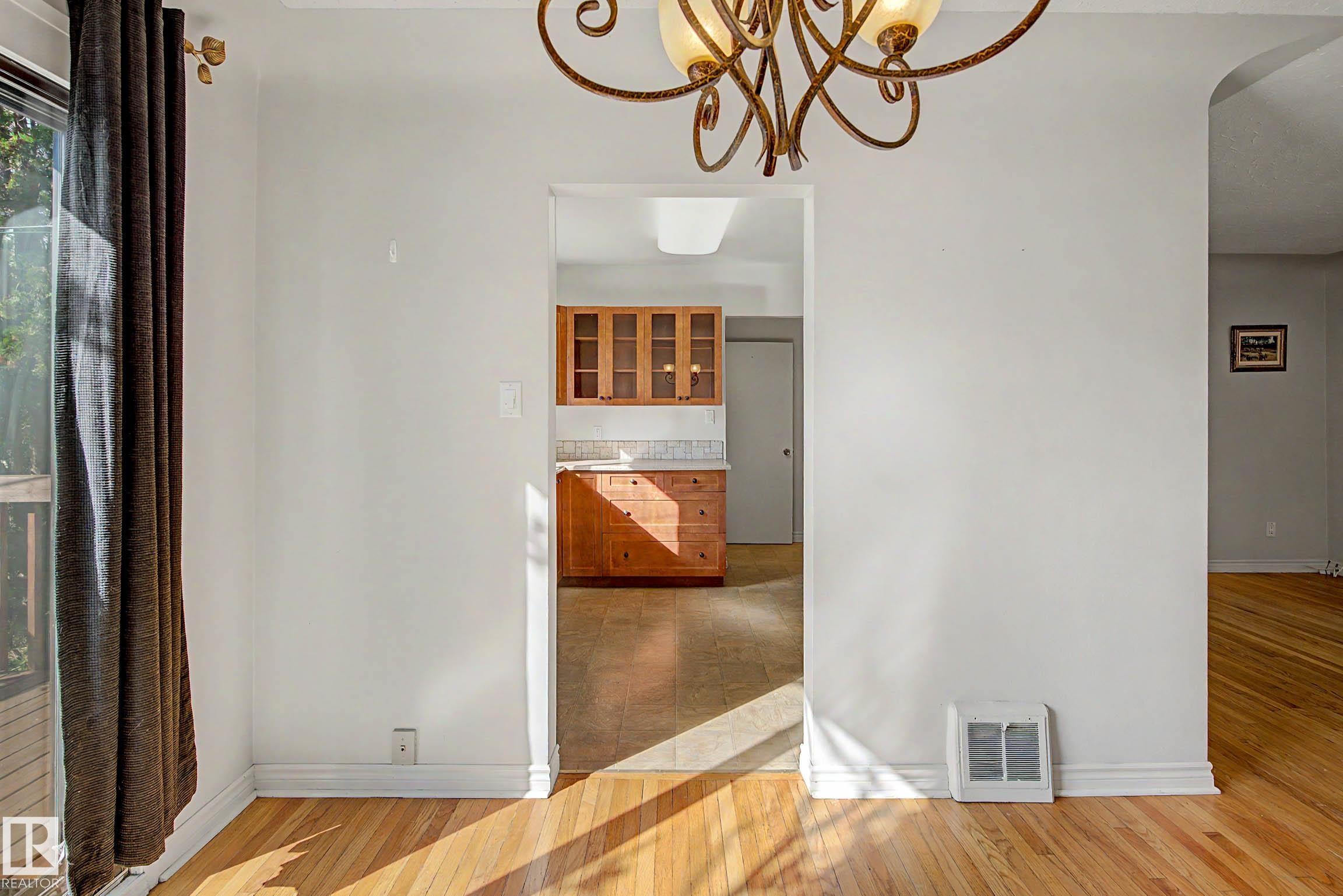 Photo 10 at 10830 138 Street NW, North Glenora, Edmonton