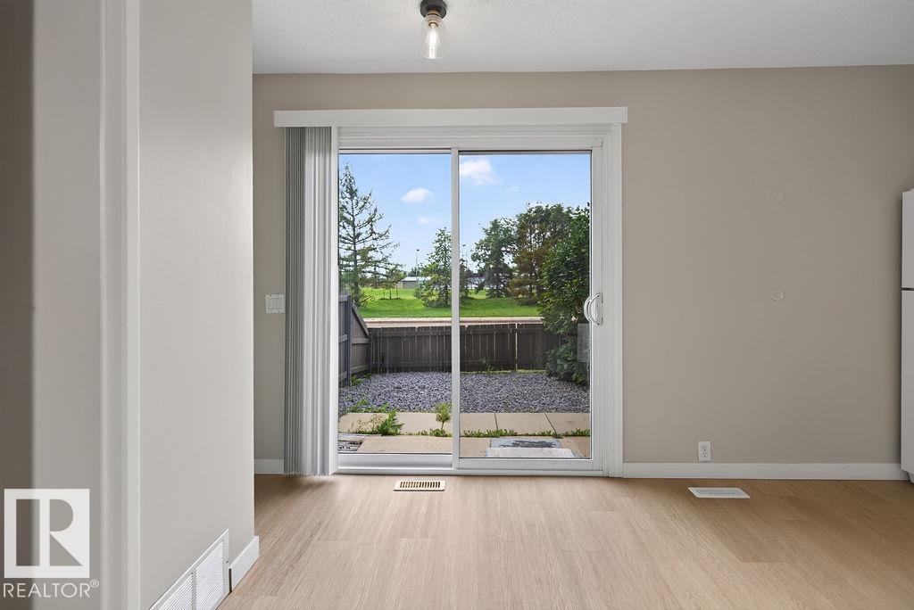 Photo 16 at 18072 93 Avenue NW, Belmead, Edmonton