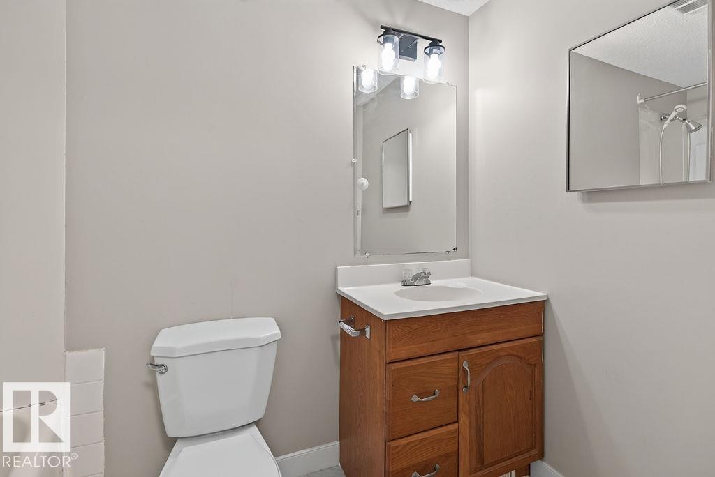 Photo 27 at 18072 93 Avenue NW, Belmead, Edmonton