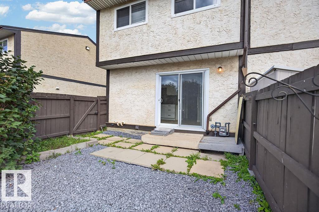 Photo 34 at 18072 93 Avenue NW, Belmead, Edmonton