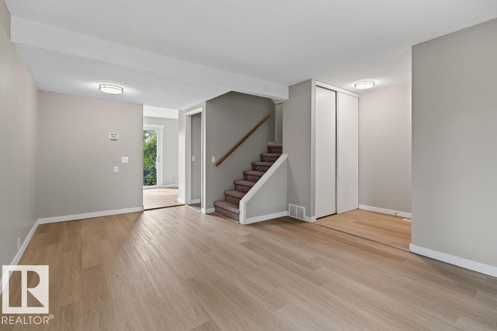 18072 93 Avenue NW, Belmead, Edmonton