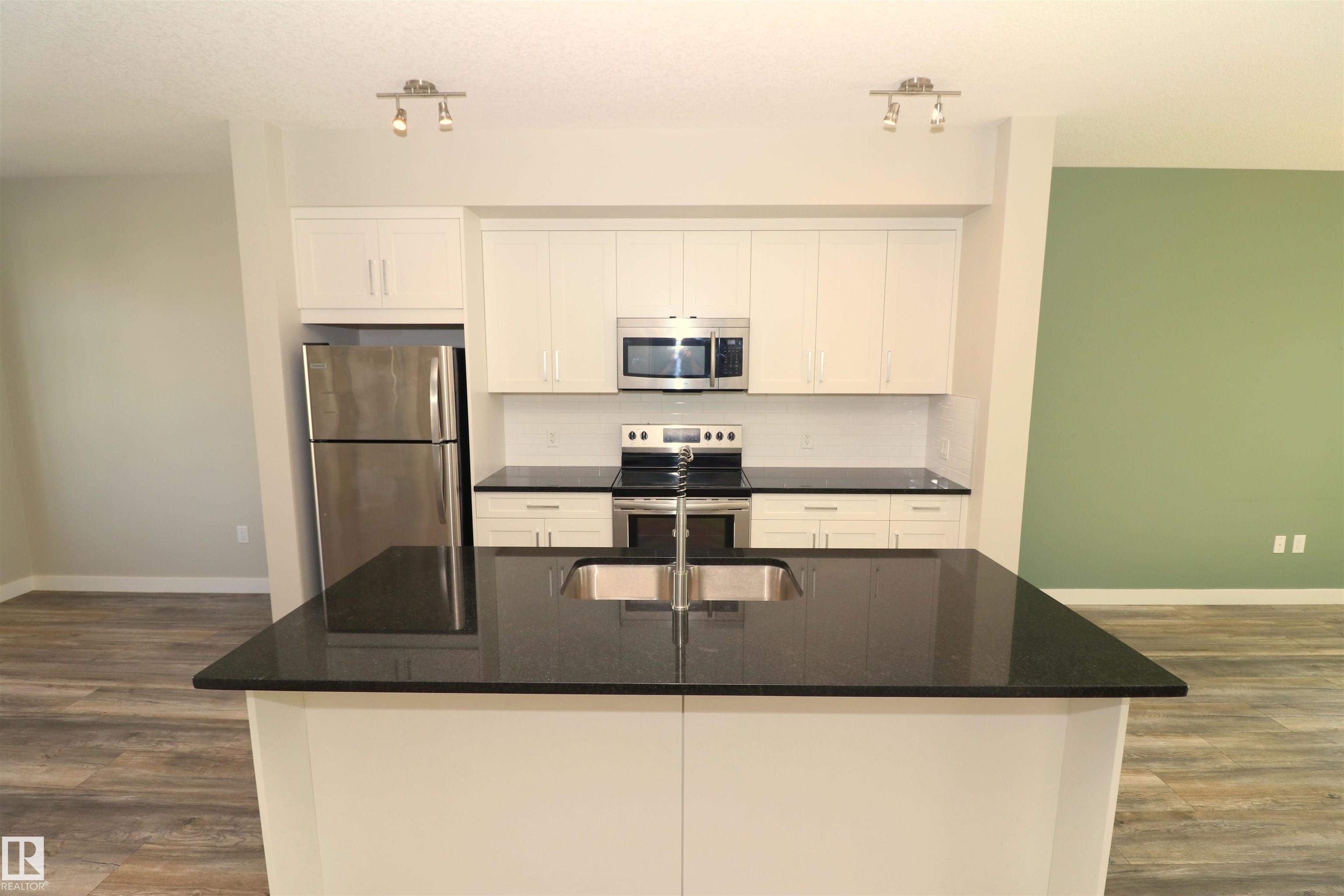 77 - 600 Bellerose Drive, Oakmont, St. Albert