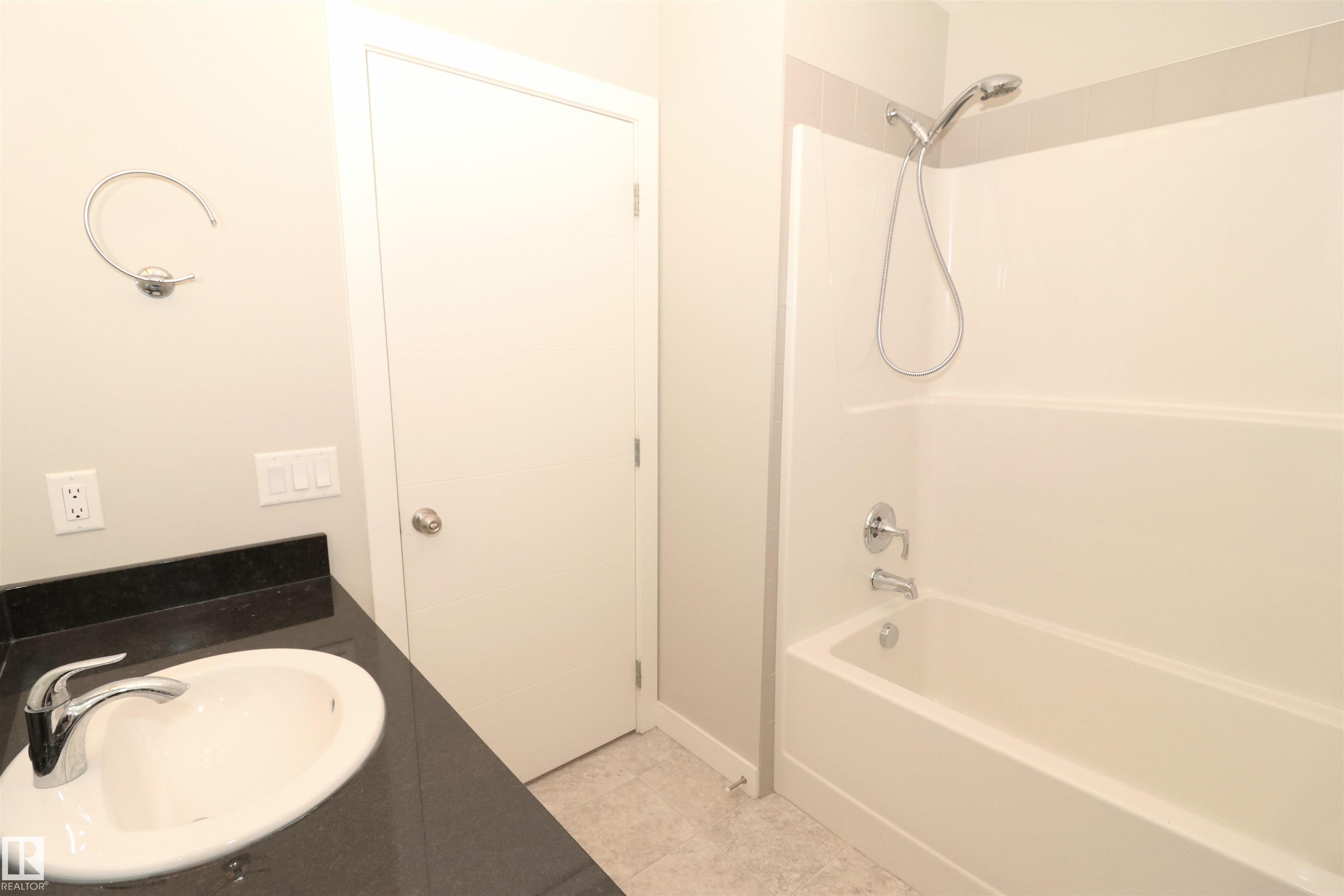 Photo 32 at 77 - 600 Bellerose Drive, Oakmont, St. Albert