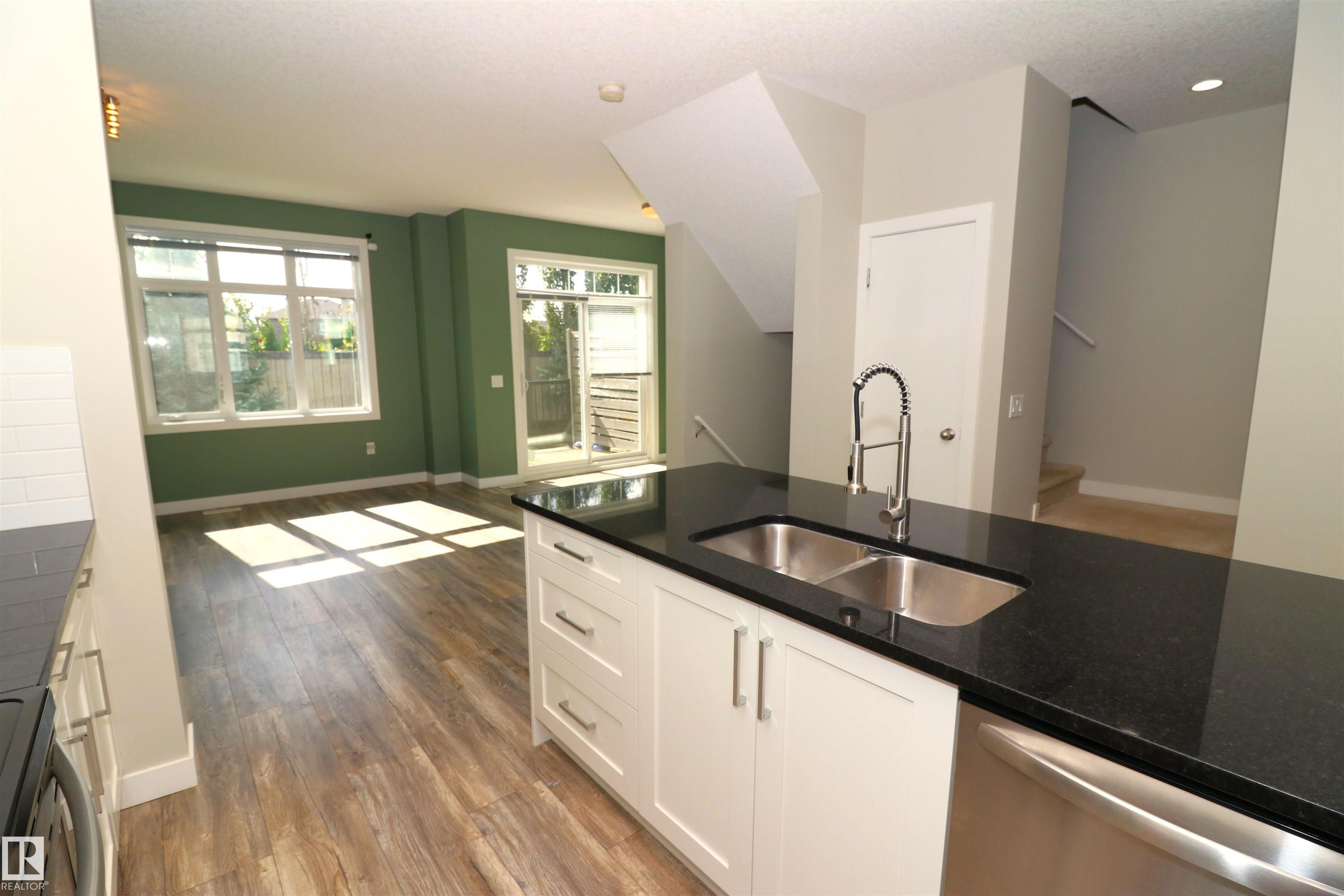 Photo 6 at 77 - 600 Bellerose Drive, Oakmont, St. Albert