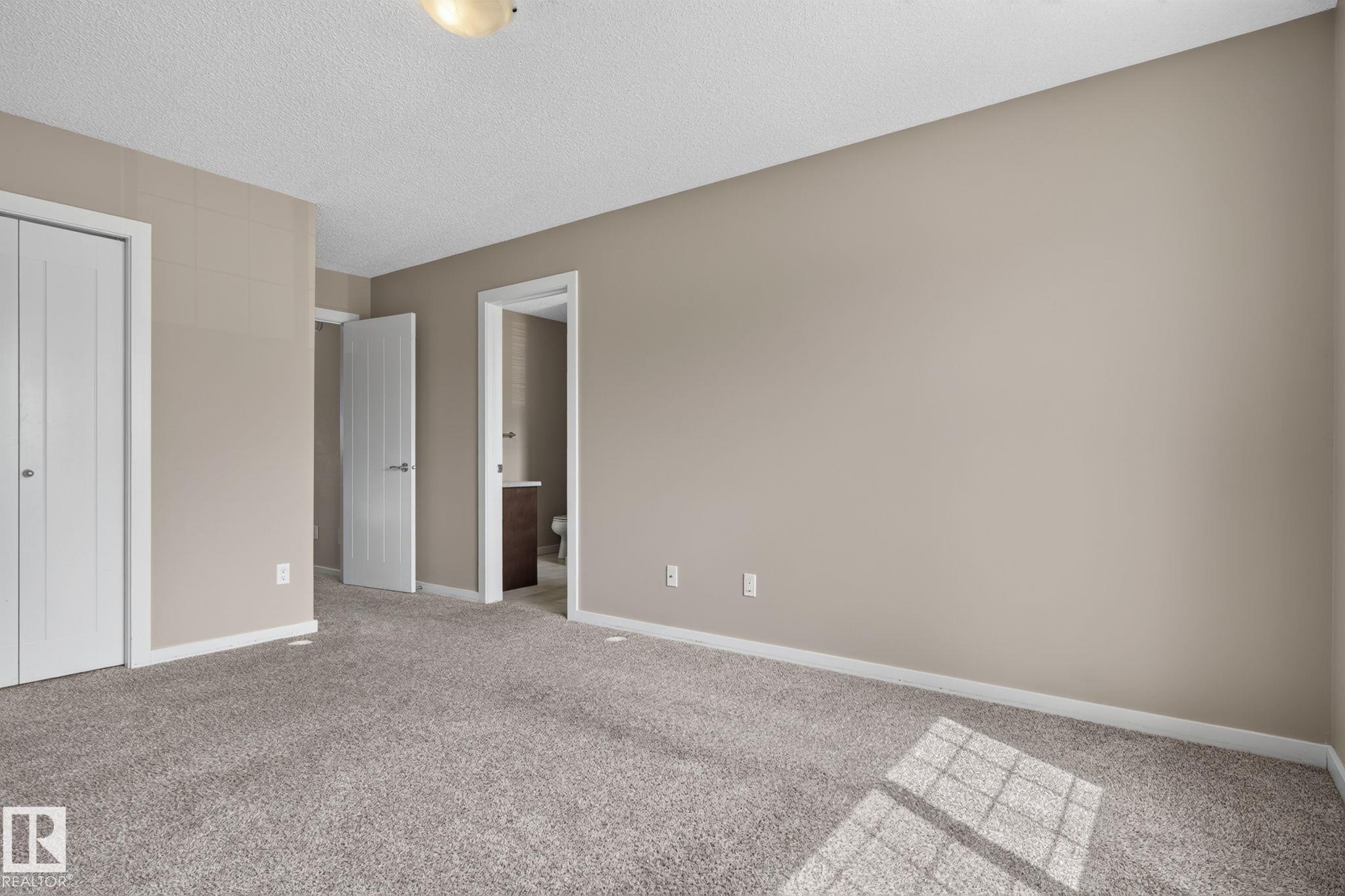 Photo 18 at 626 42 Avenue NW, Maple Crest, Edmonton