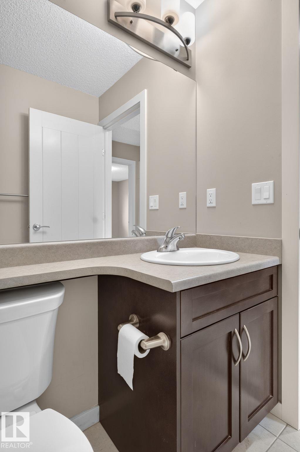 Photo 25 at 626 42 Avenue NW, Maple Crest, Edmonton