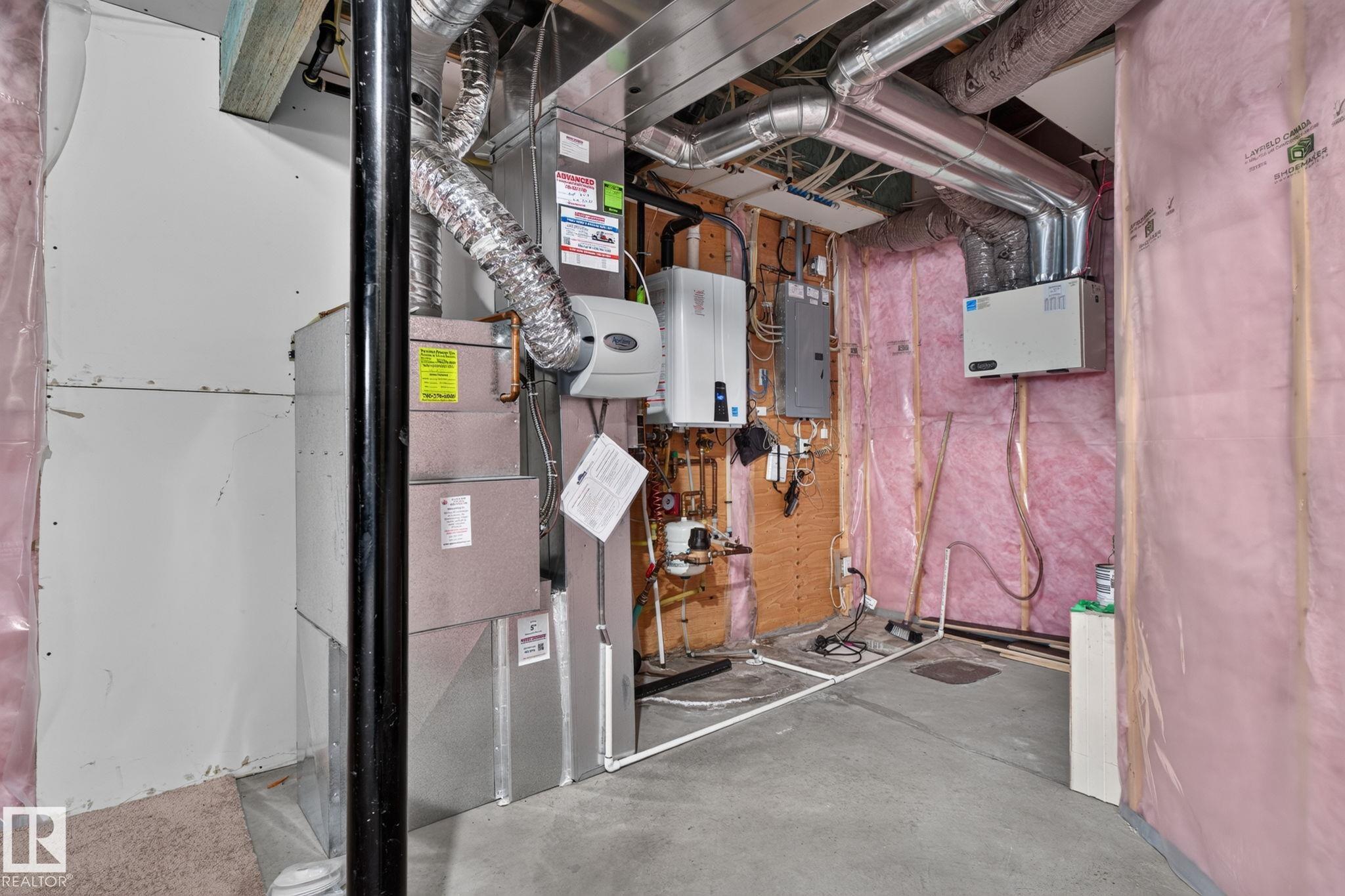 Photo 33 at 626 42 Avenue NW, Maple Crest, Edmonton