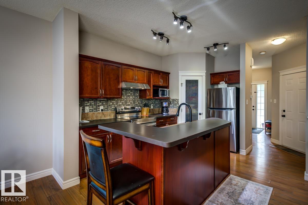 Photo 11 at 11612 17 Avenue SW, Rutherford, Edmonton