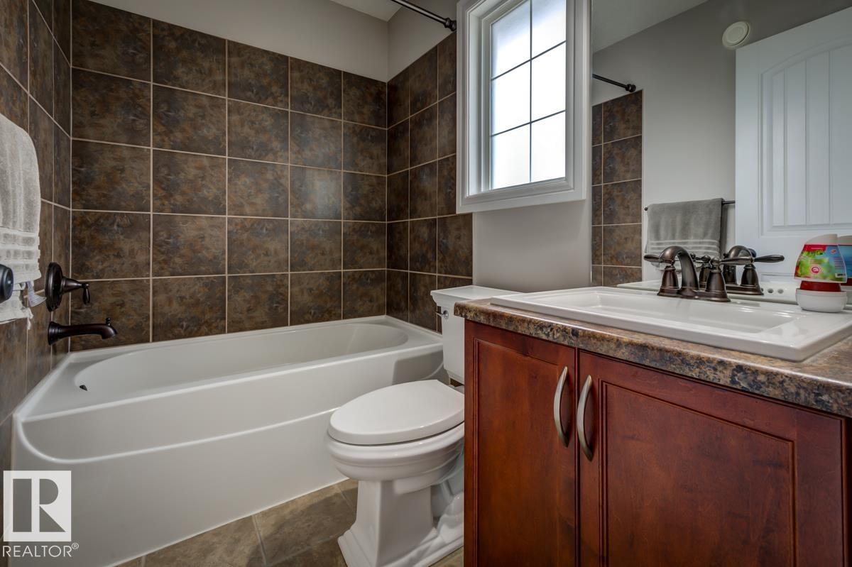 Photo 40 at 11612 17 Avenue SW, Rutherford, Edmonton