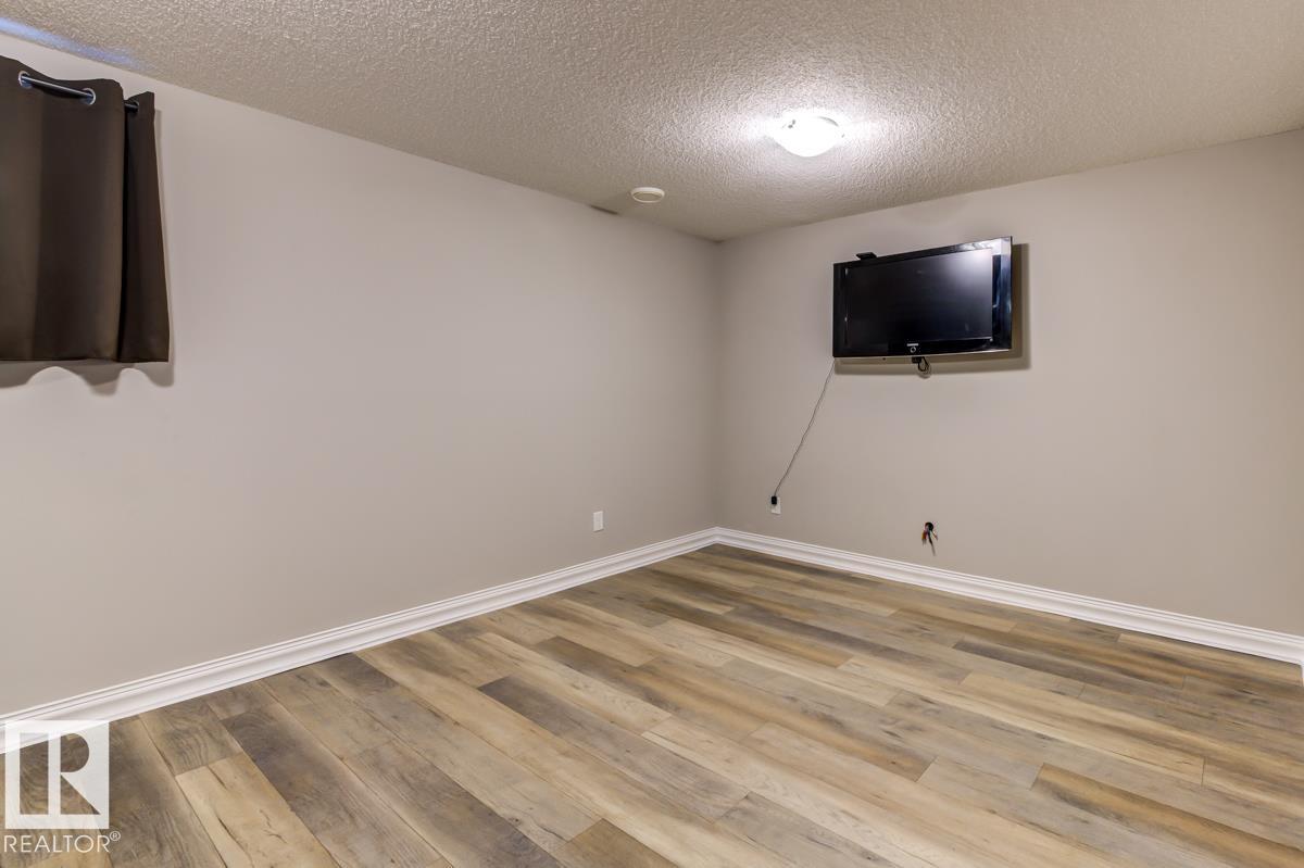 Photo 49 at 11612 17 Avenue SW, Rutherford, Edmonton