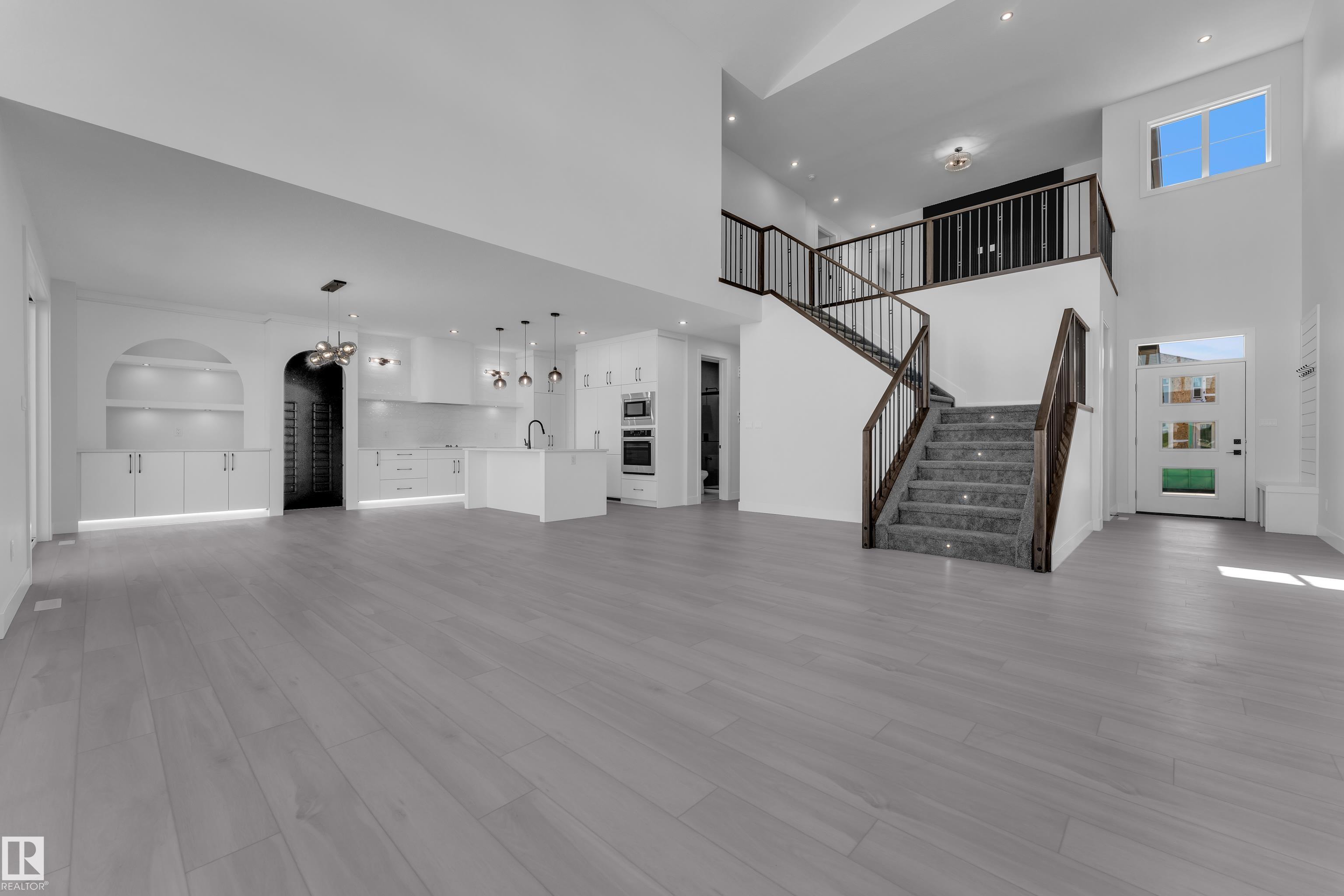 Photo 11 at 266 Falcon Crescent, None, Leduc