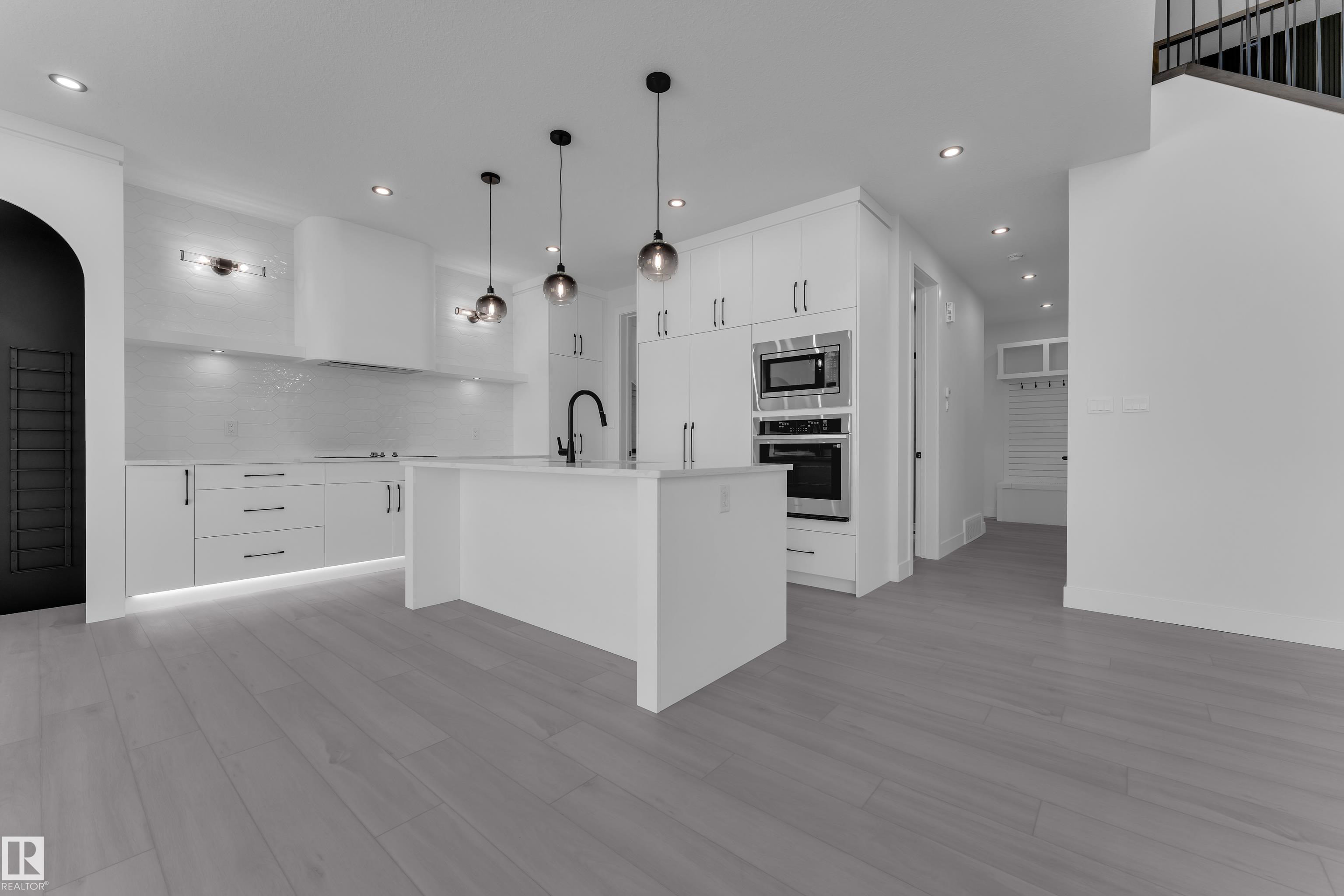 Photo 12 at 266 Falcon Crescent, None, Leduc