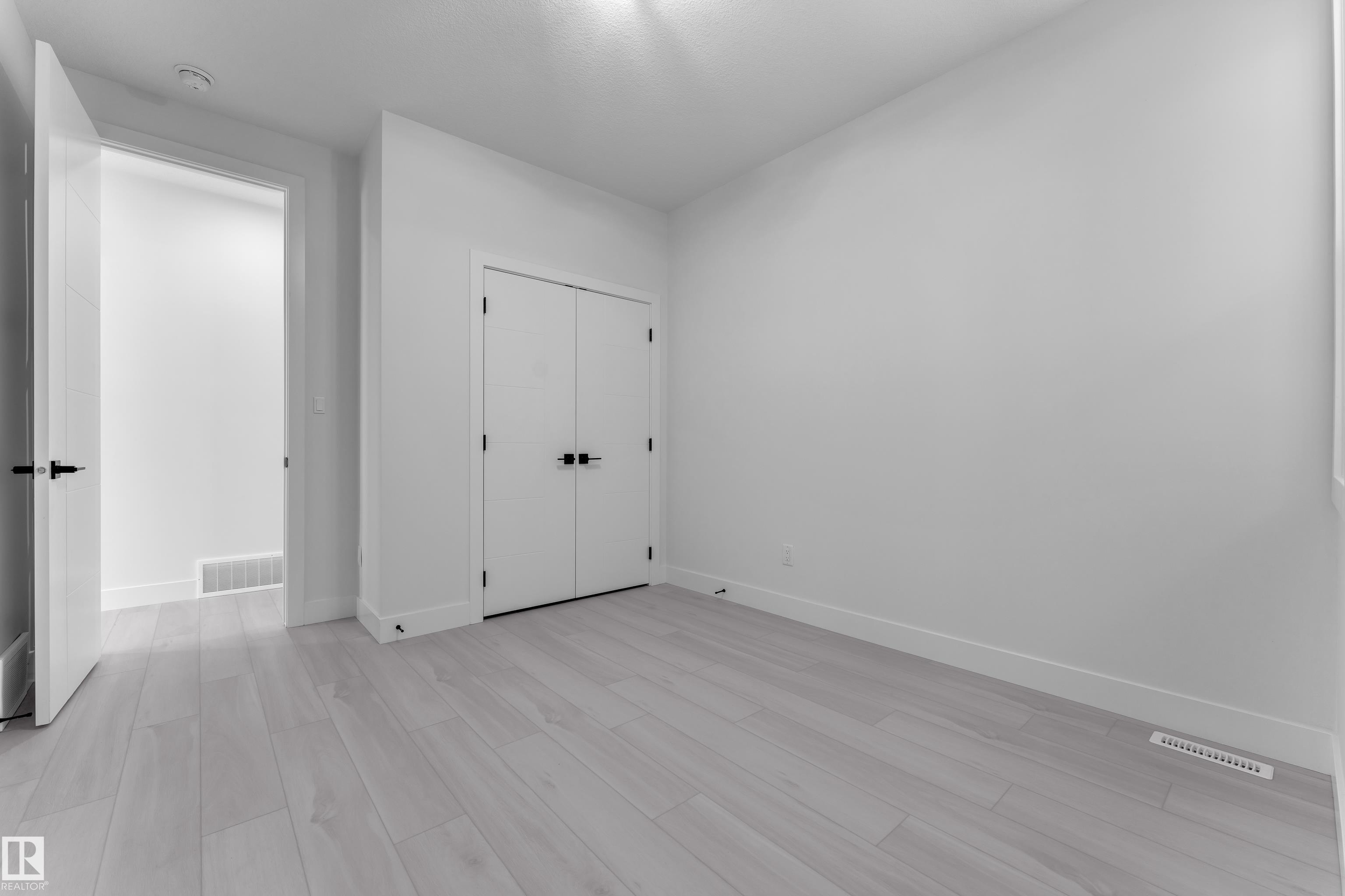 Photo 8 at 266 Falcon Crescent, None, Leduc