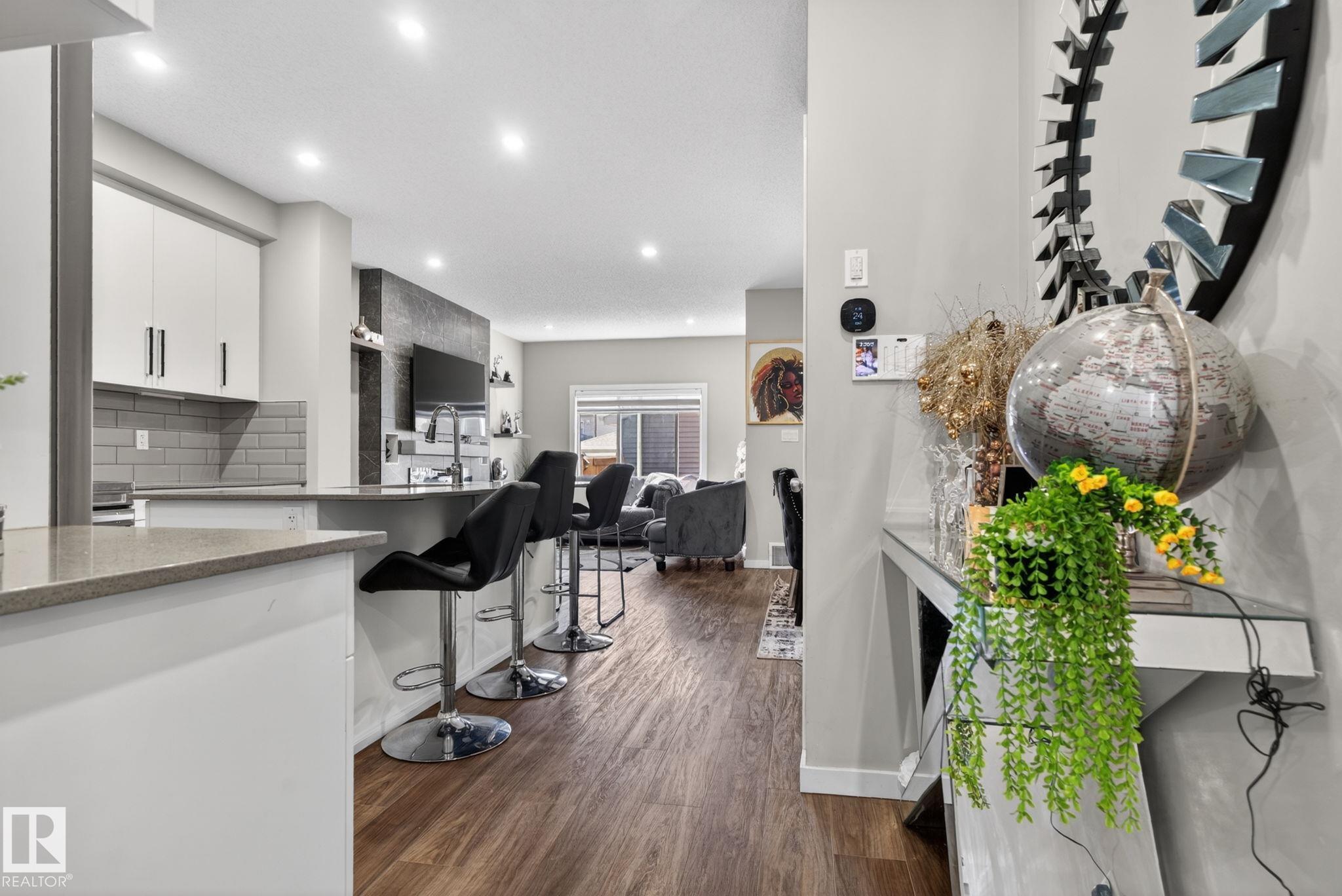 Photo 13 at 262 Rolston Wynd, Robinson, Leduc