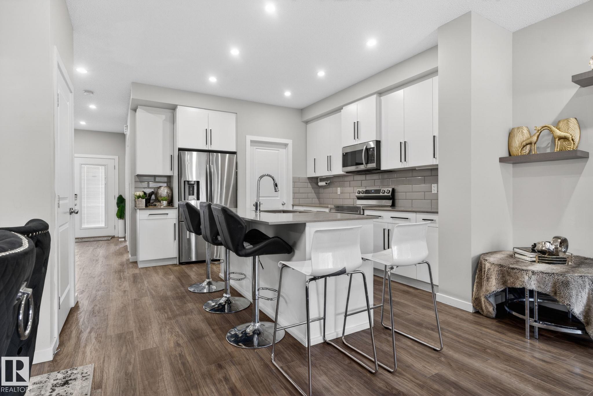 Photo 25 at 262 Rolston Wynd, Robinson, Leduc