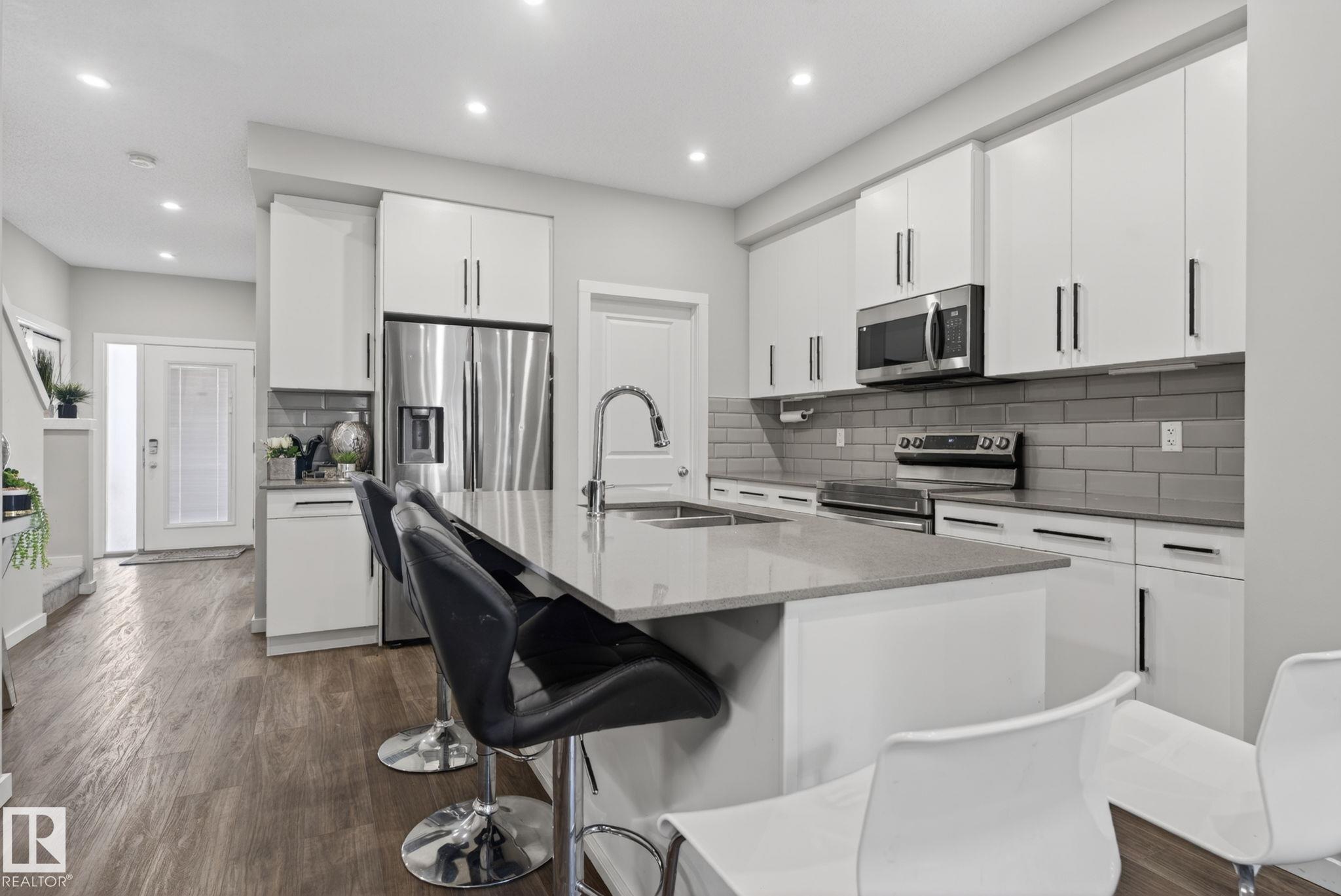 Photo 26 at 262 Rolston Wynd, Robinson, Leduc