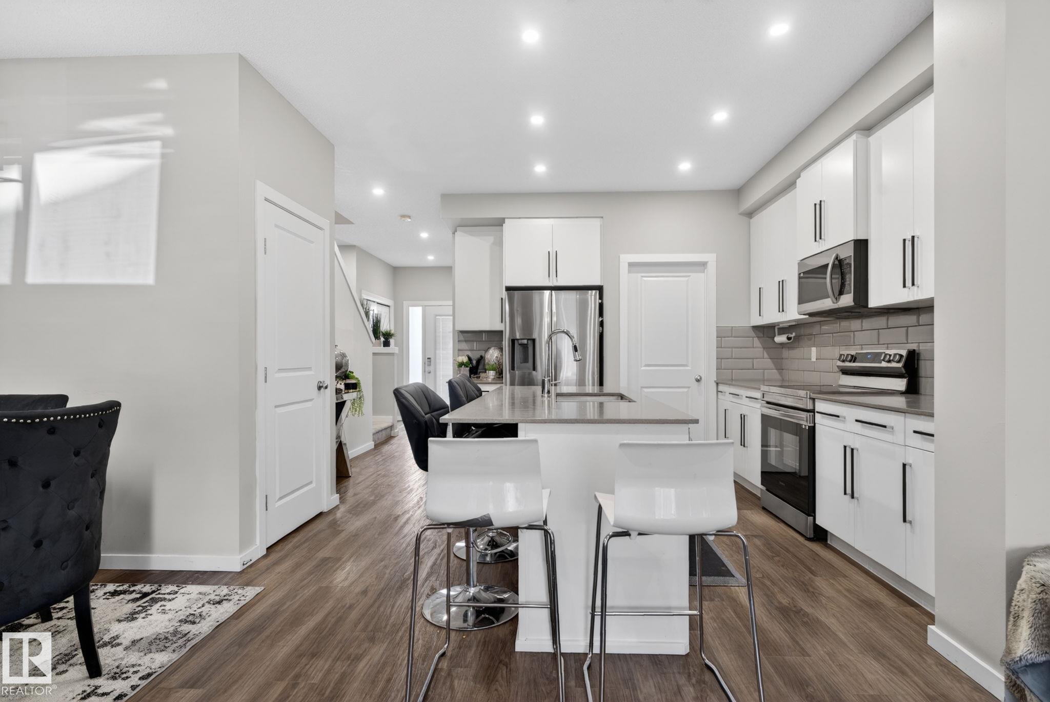 Photo 27 at 262 Rolston Wynd, Robinson, Leduc