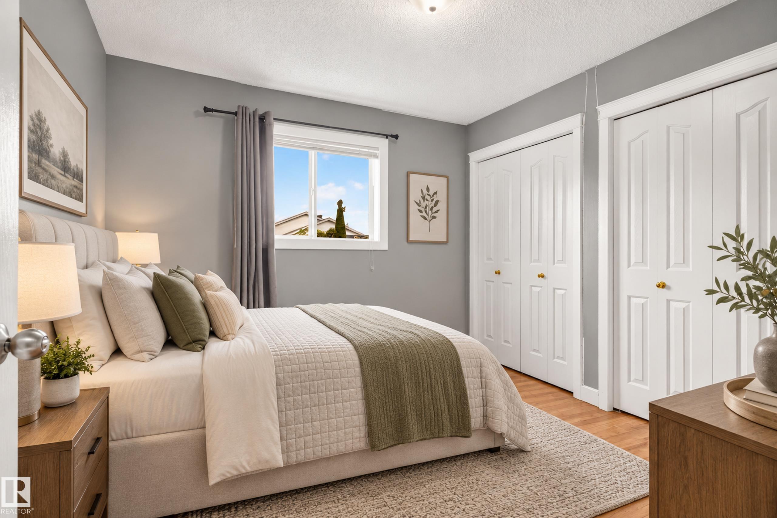 Photo 27 at 9826 180 Avenue NW, Elsinore, Edmonton