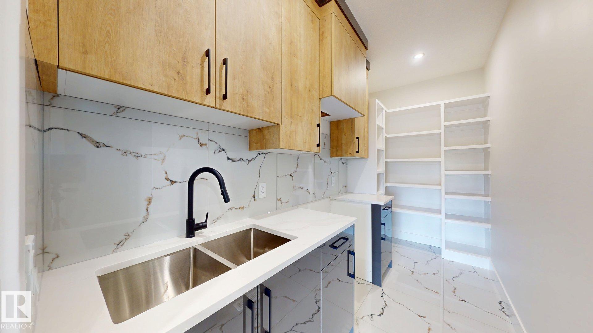 Photo 13 at 4608 17 Avenue SW, Meltwater, Edmonton