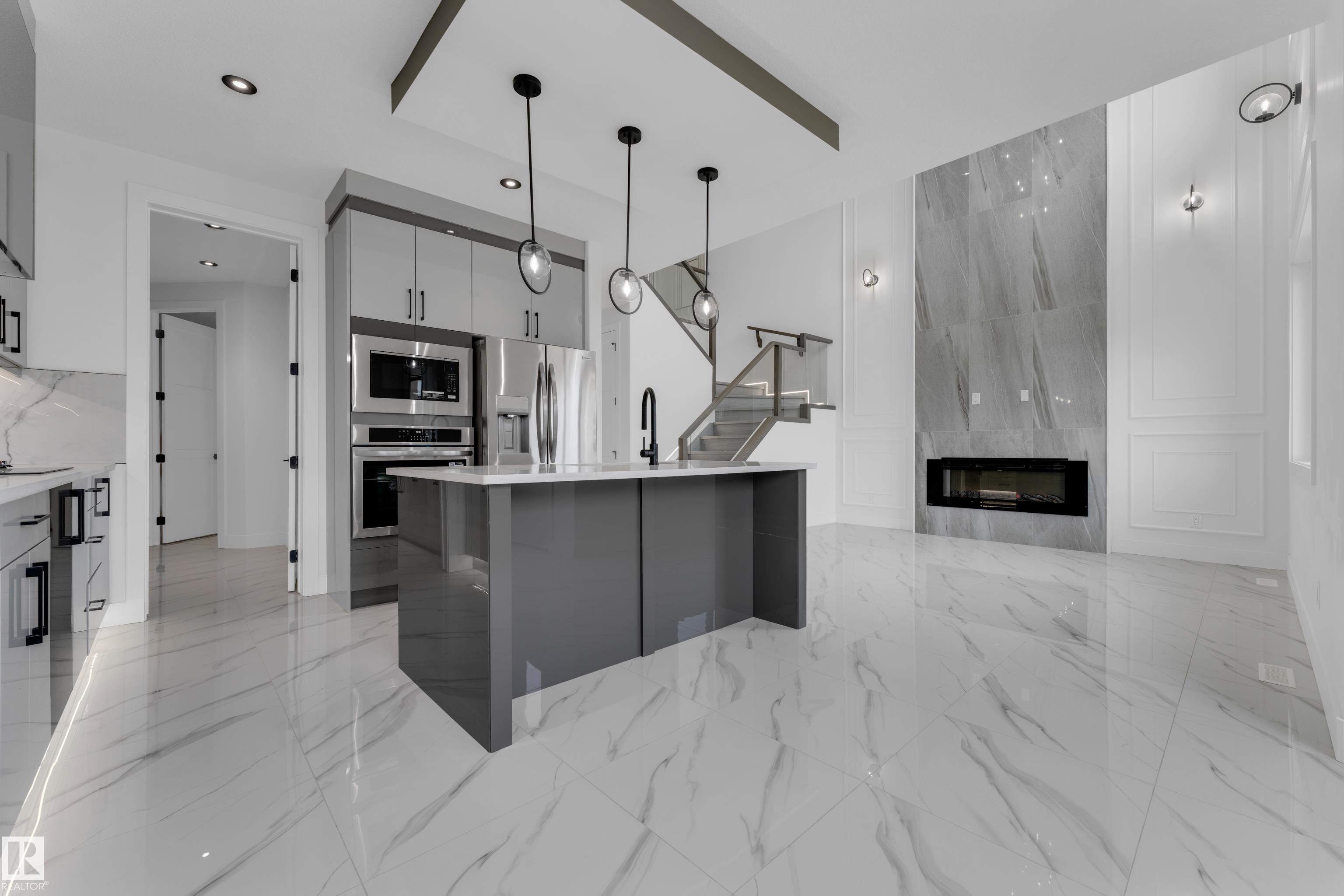 Photo 19 at 202 Linden Loop, Woodbend, Leduc