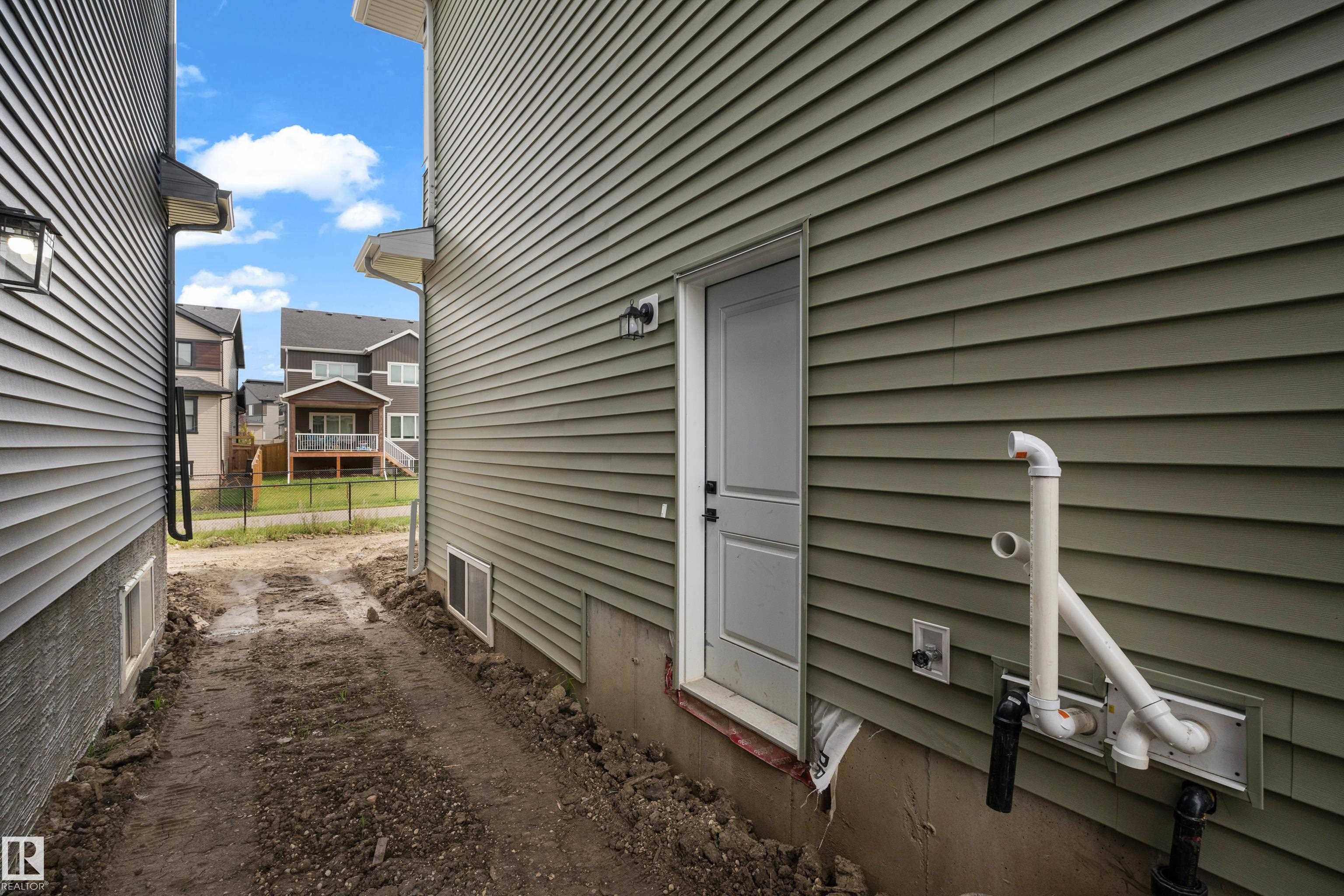 Photo 31 at 202 Linden Loop, Woodbend, Leduc